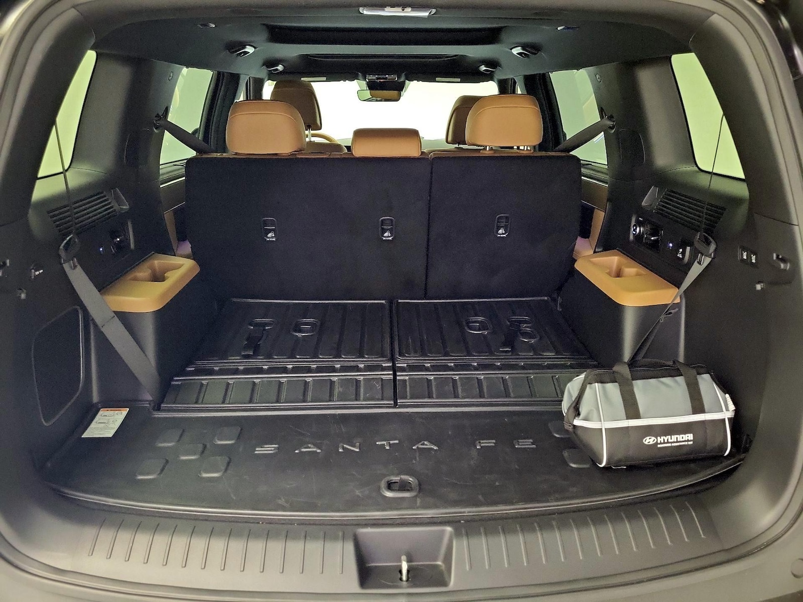 2026 Hyundai Santa Fe Limited - Photo 25
