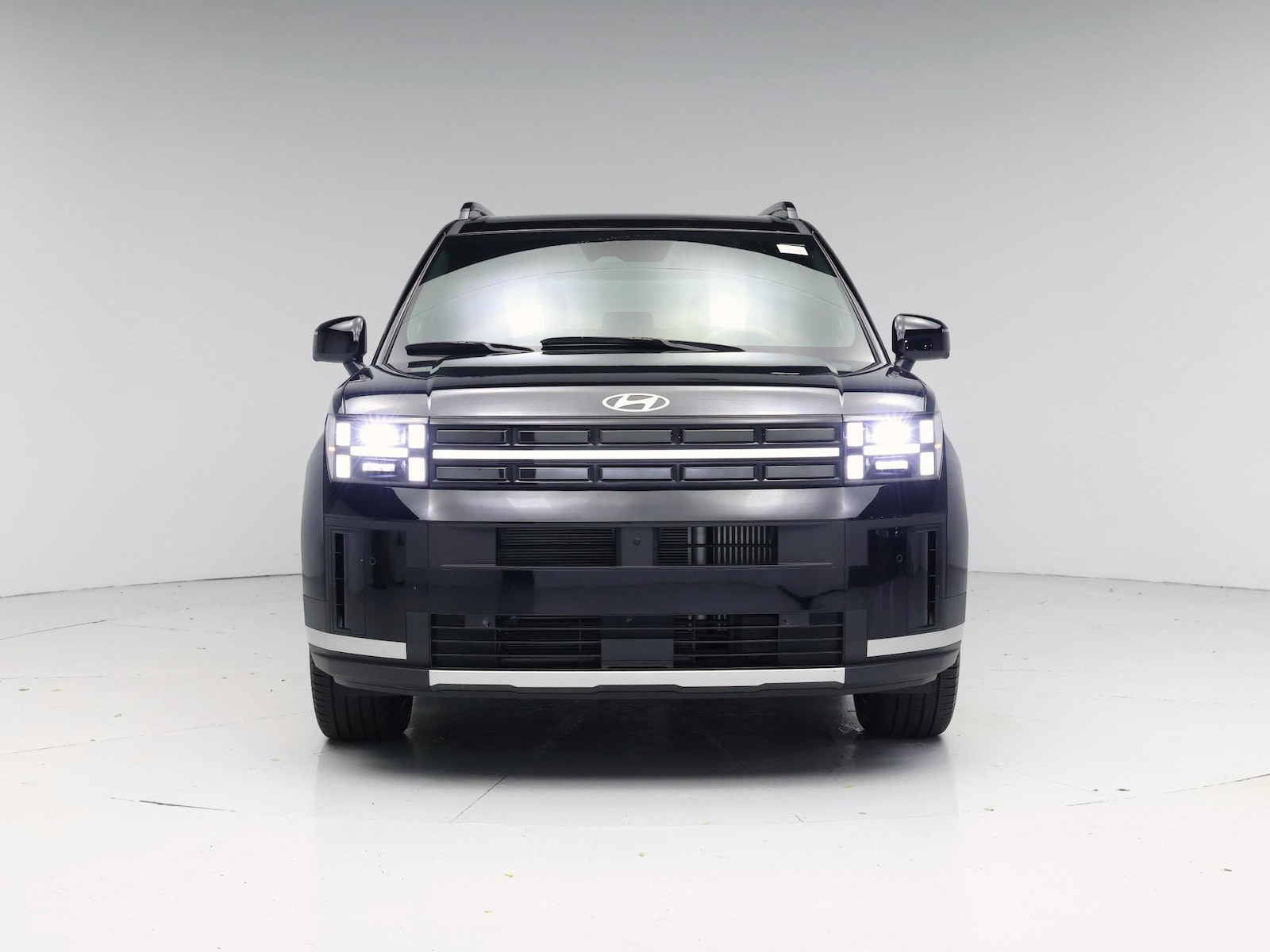 2026 Hyundai Santa Fe Limited - Photo 6