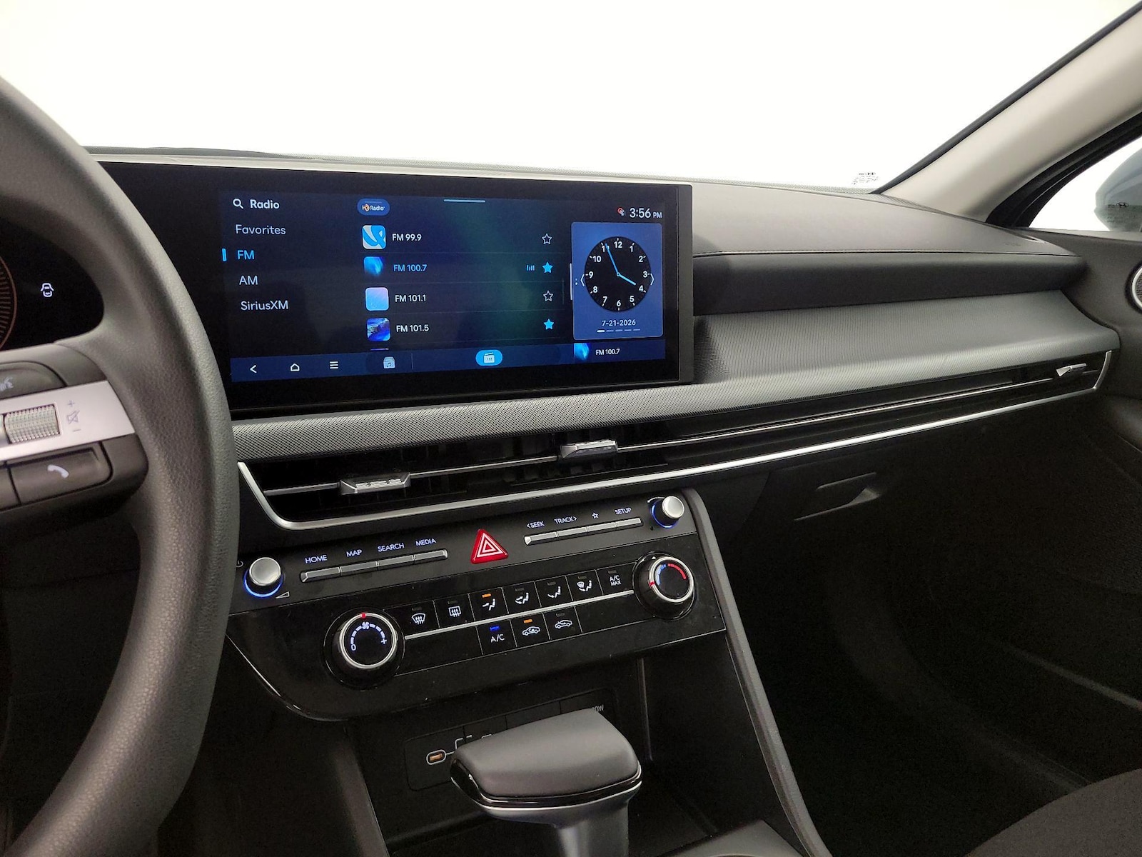 2026 Hyundai Sonata SE - Photo 16
