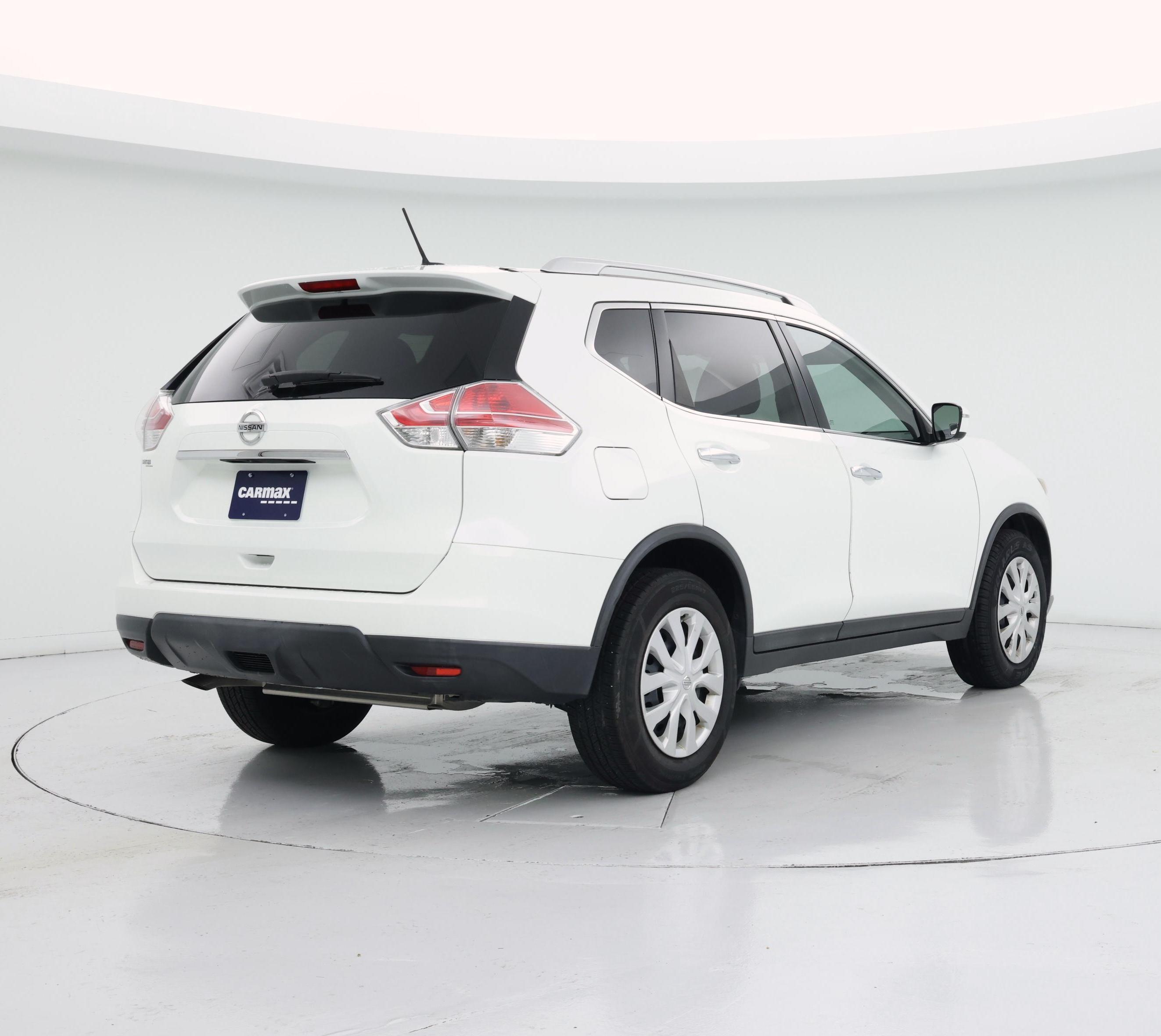 Thumbnail: 2016 Nissan Rogue - 8