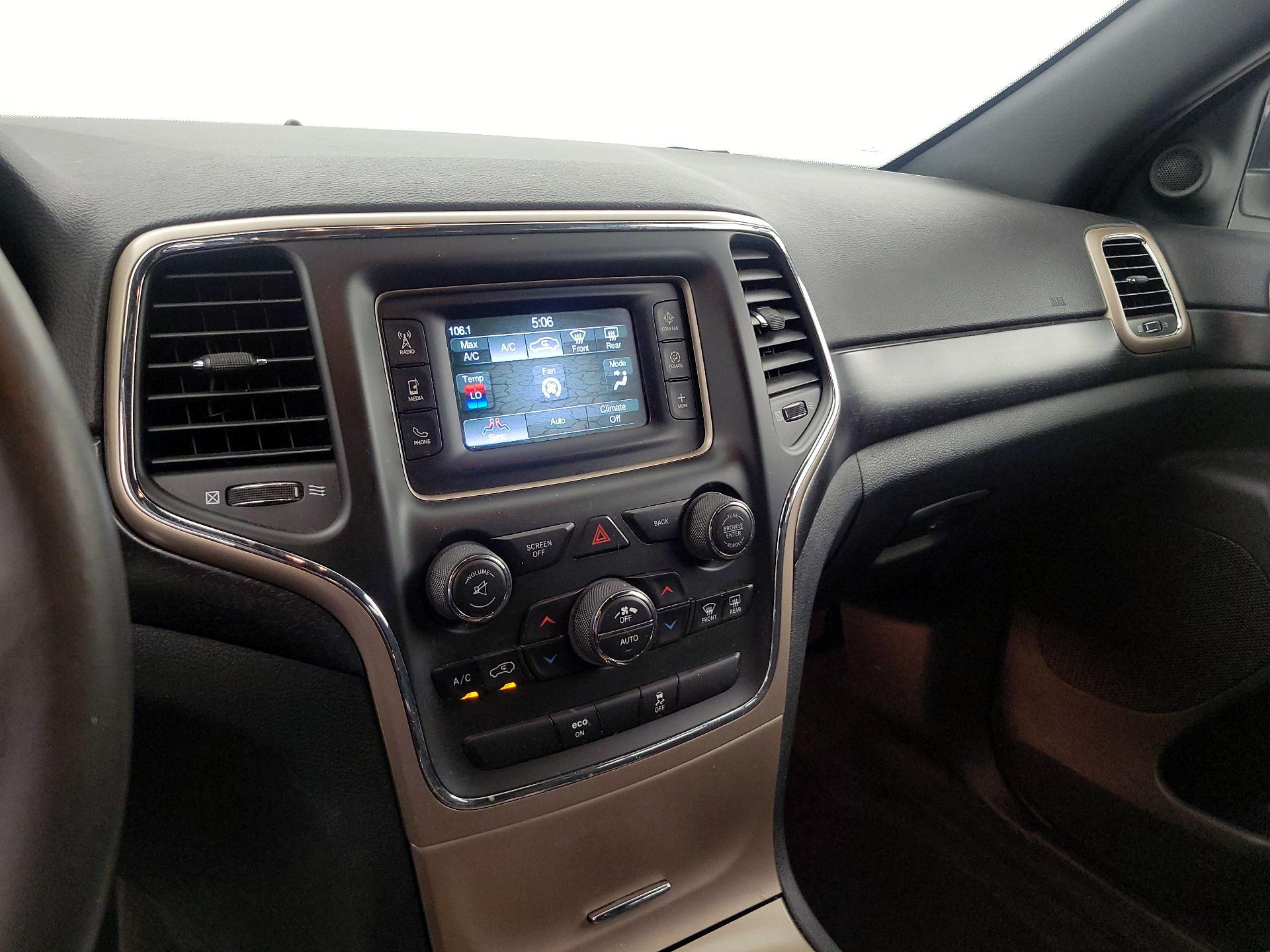 Thumbnail: 2015 Jeep Grand Cherokee - 15