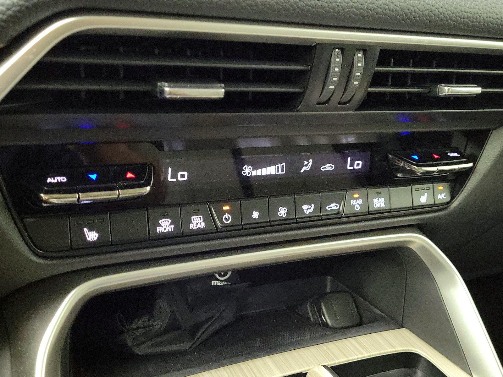 2024 Mazda CX-90 Turbo Preferred Package - Photo 17