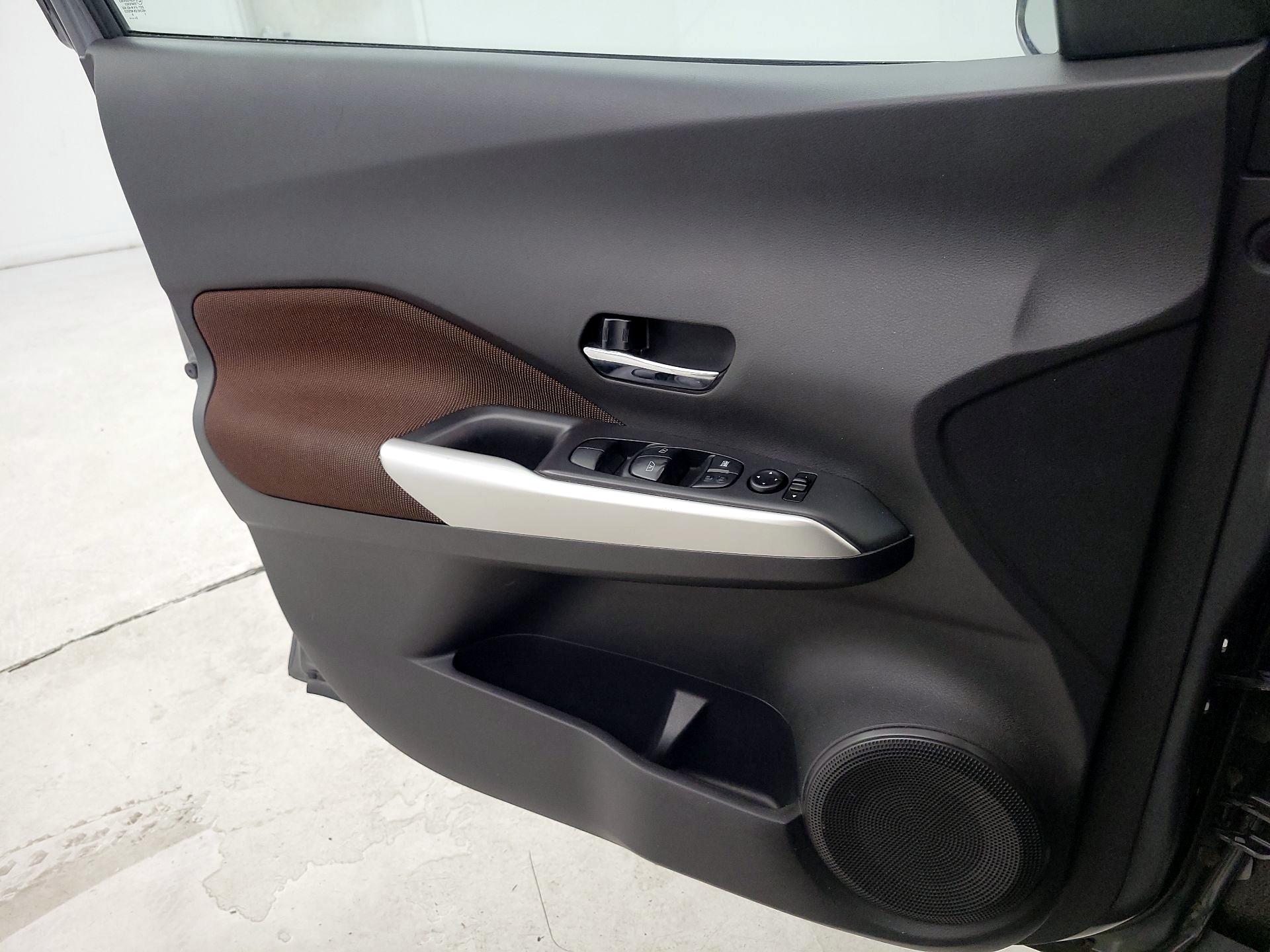 Thumbnail: 2020 Nissan Kicks - 10