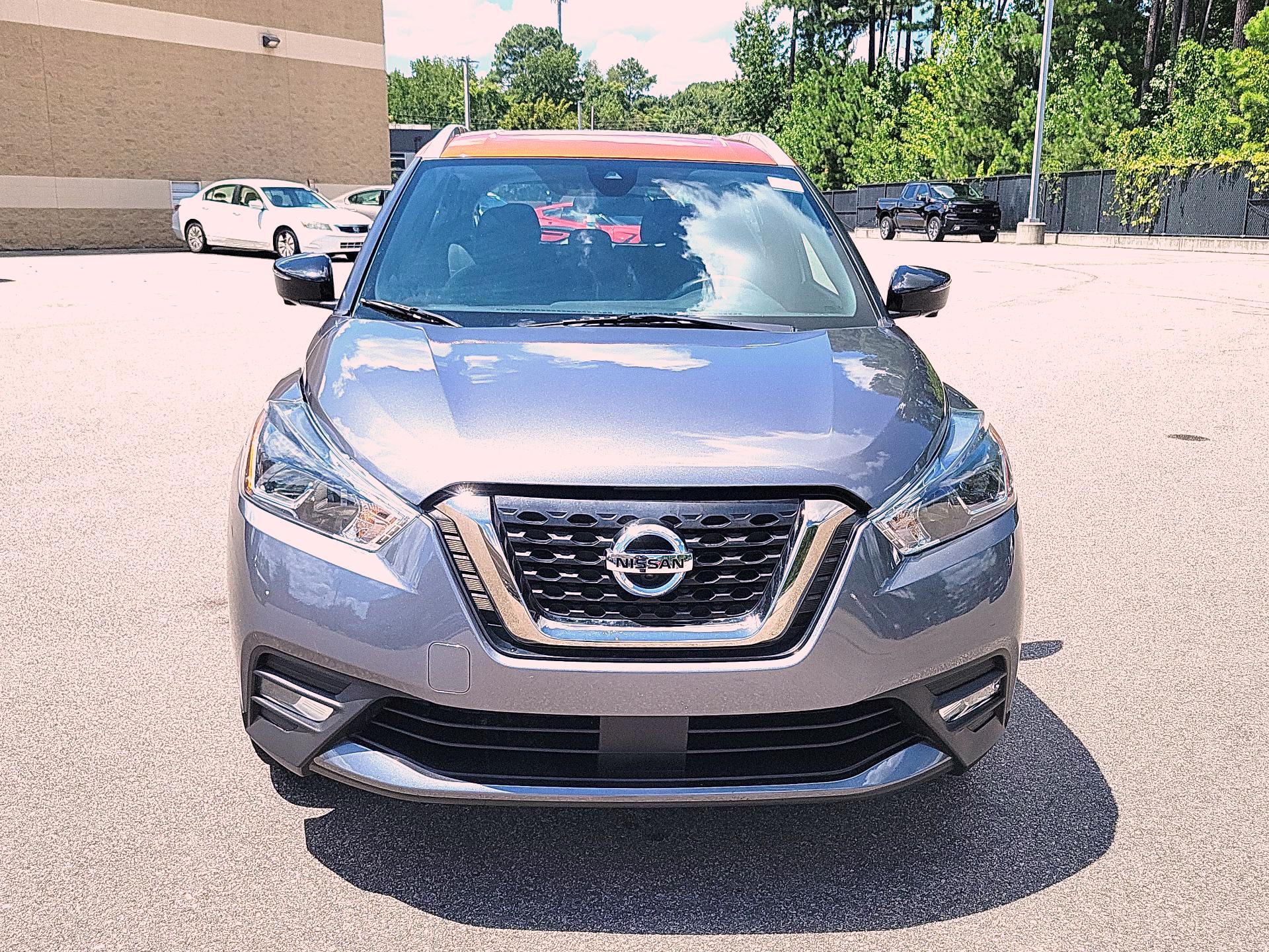 Thumbnail: 2020 Nissan Kicks - 2