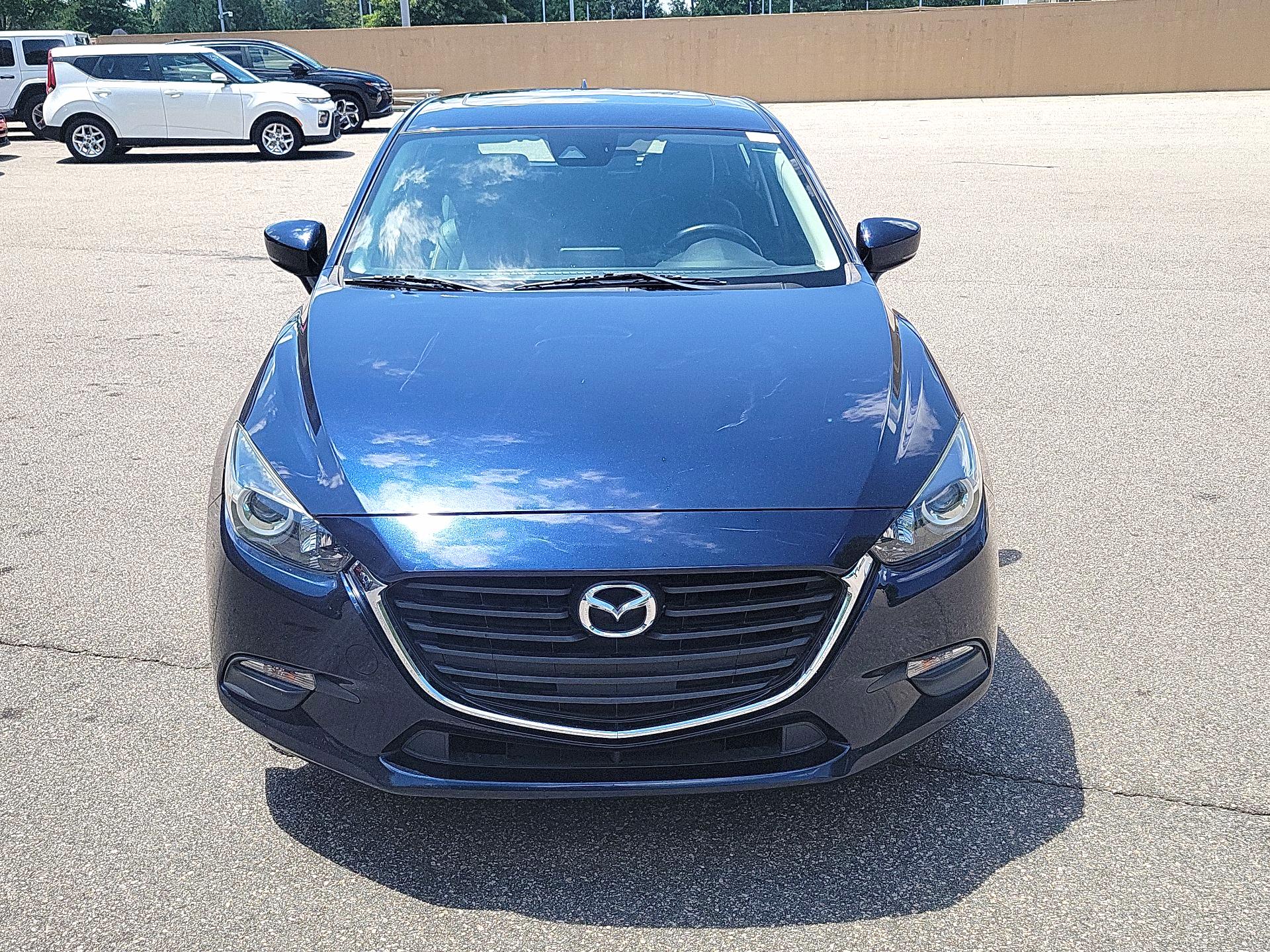 Thumbnail: 2018 Mazda Mazda3 - 2