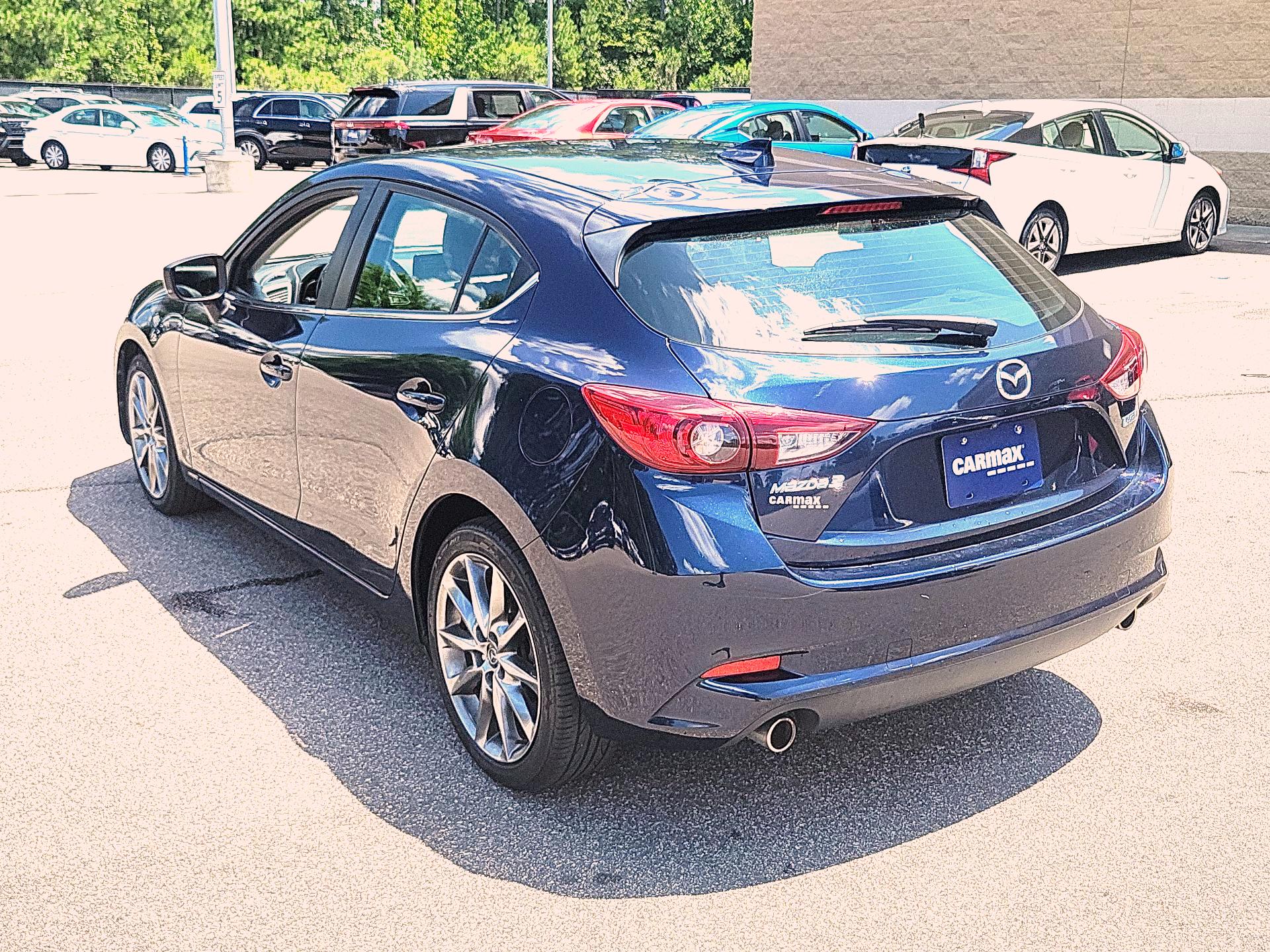 Thumbnail: 2018 Mazda Mazda3 - 7