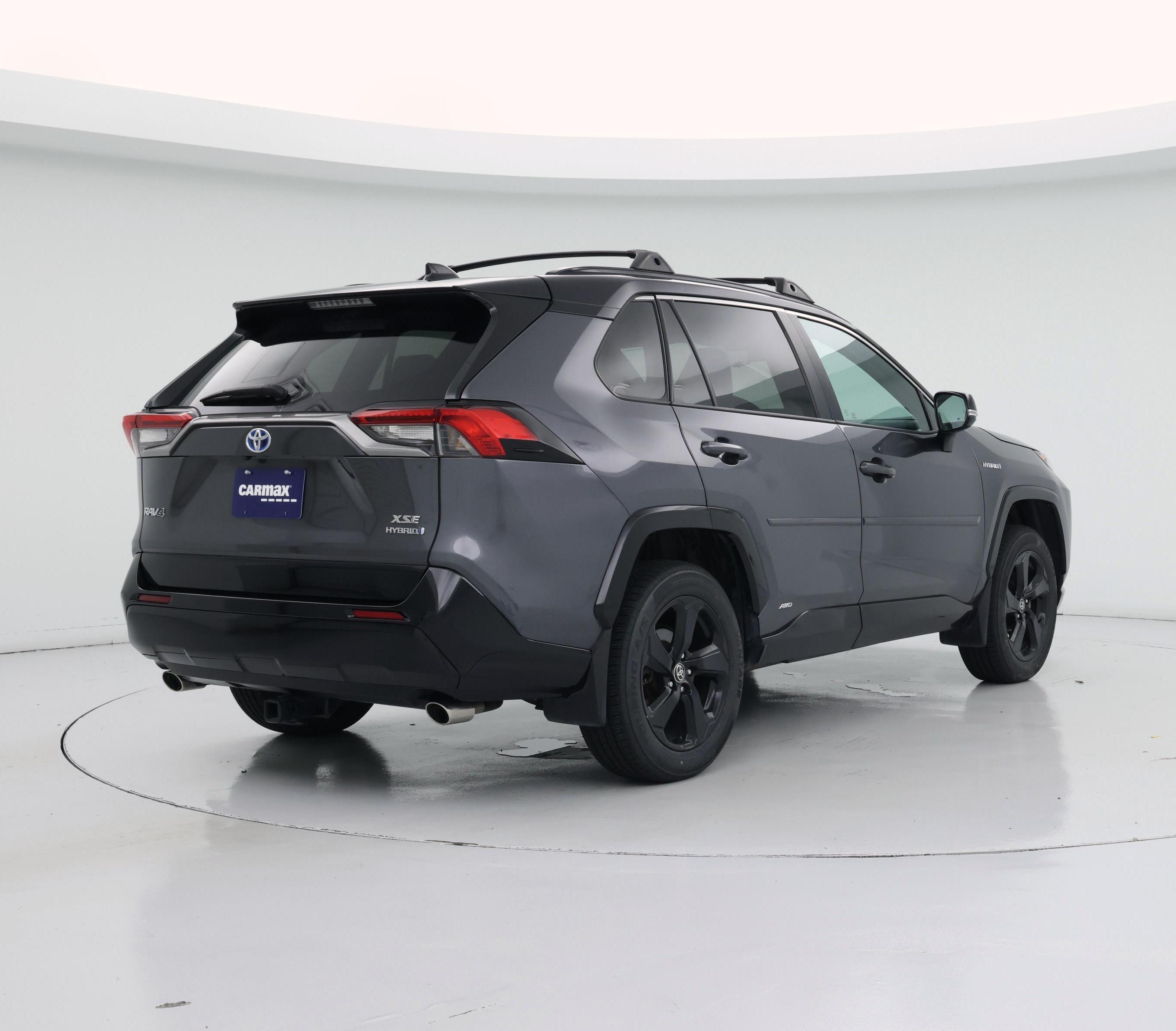 Thumbnail: 2021 Toyota RAV4 - 8