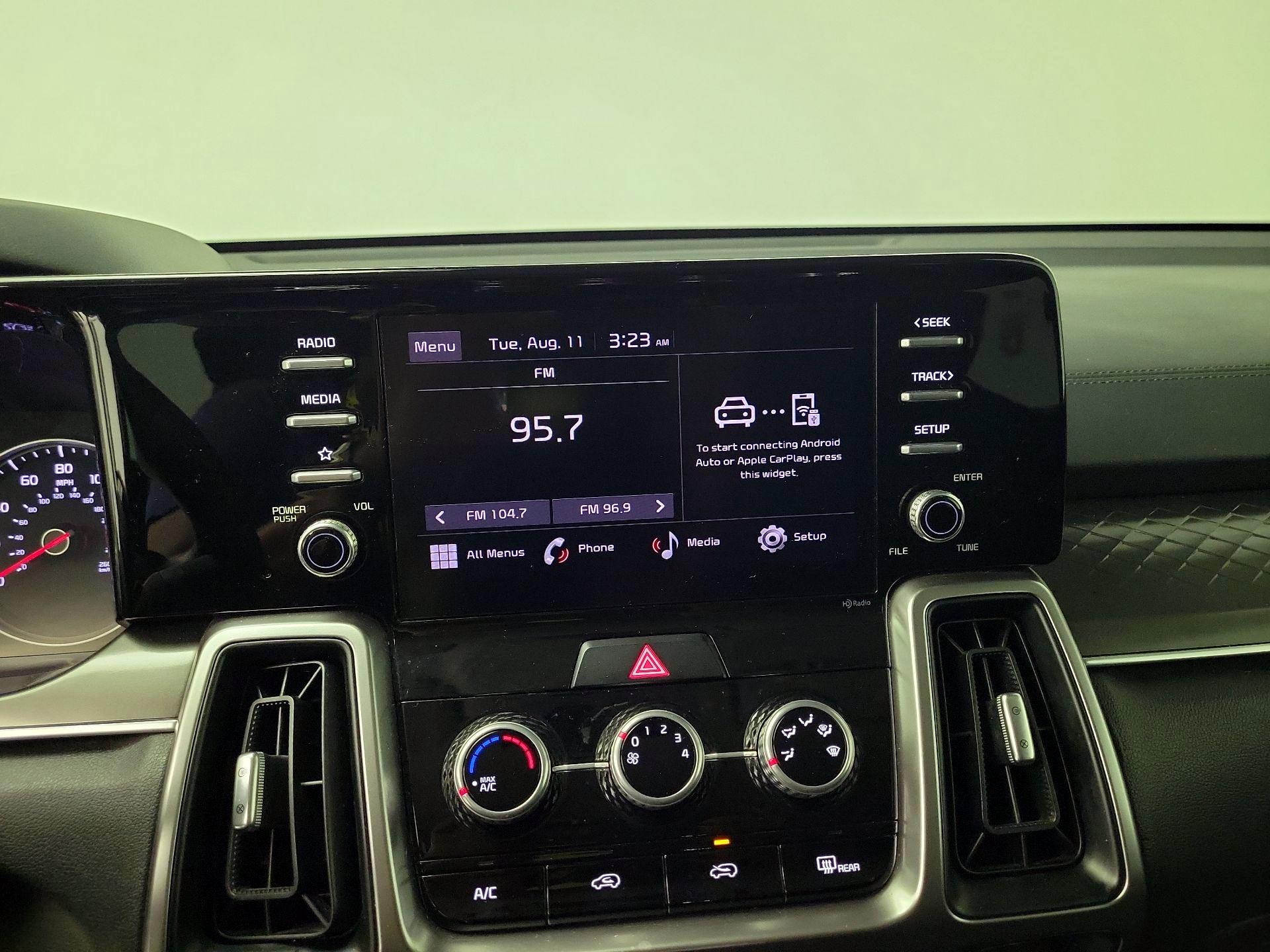 Thumbnail: 2023 Kia Sorento - 15