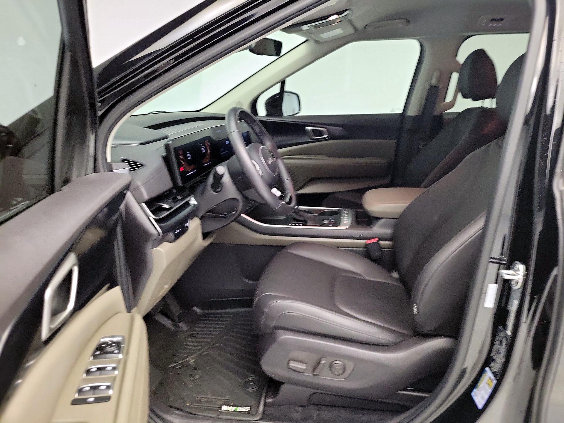 Thumbnail: 2025 Kia Carnival - 11