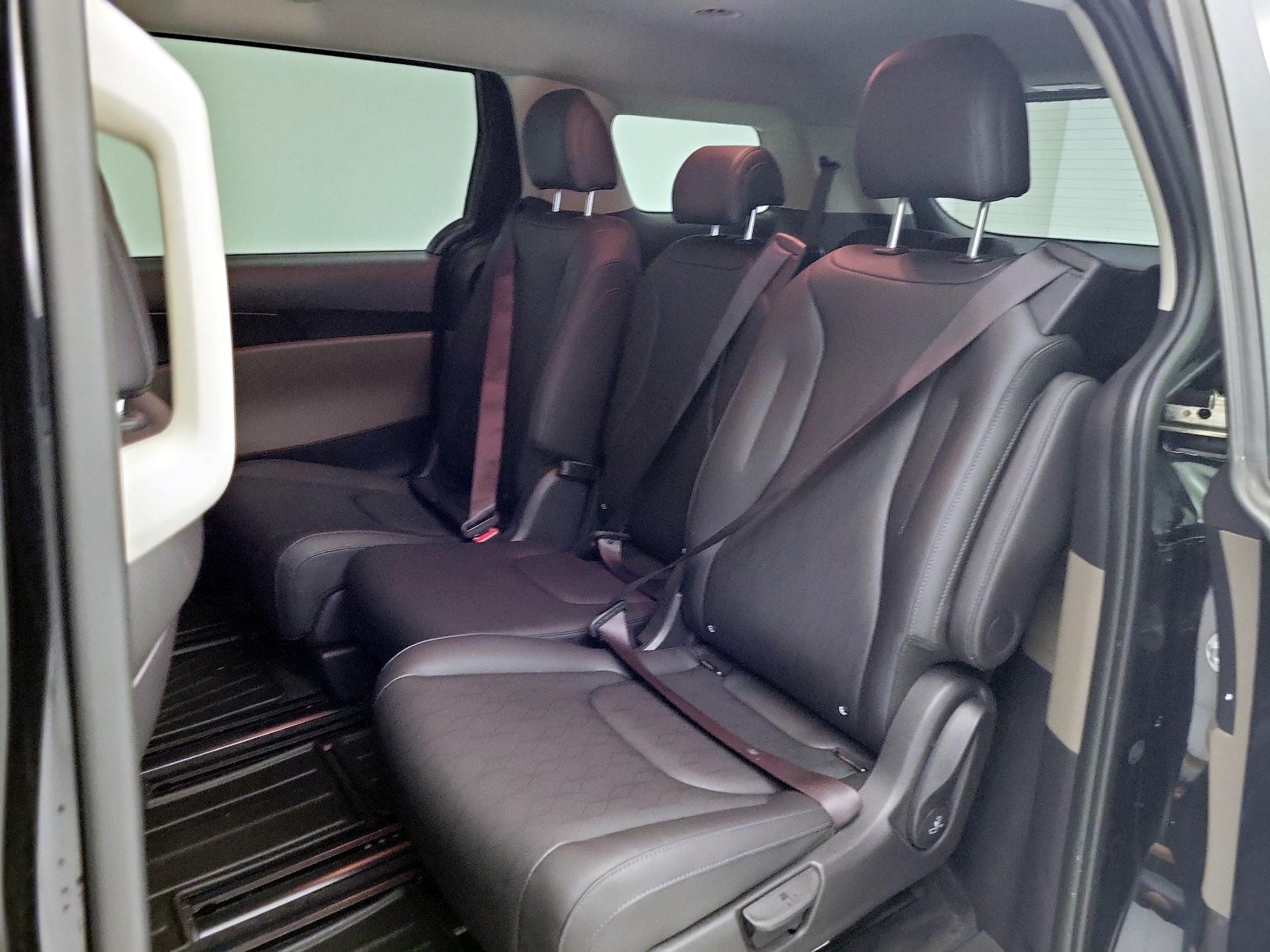 Thumbnail: 2025 Kia Carnival - 19