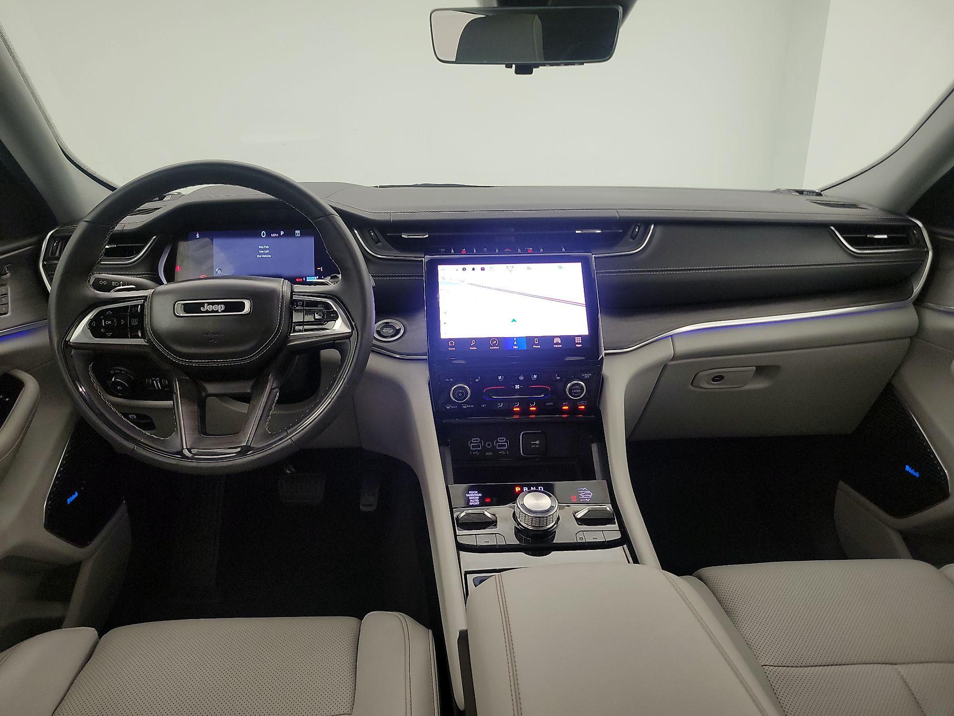 Thumbnail: 2023 Jeep Grand Cherokee - 9