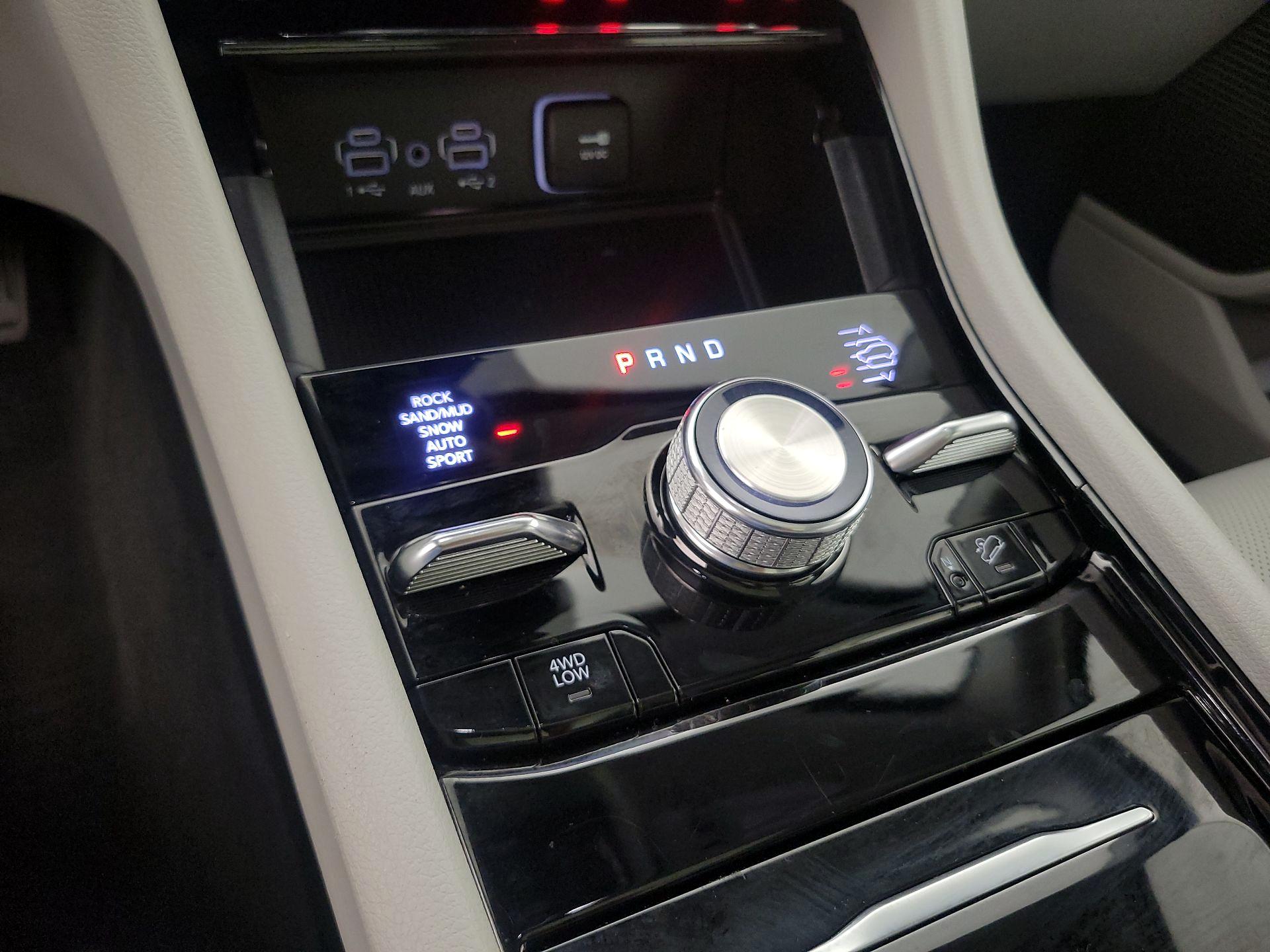 Thumbnail: 2023 Jeep Grand Cherokee - 18