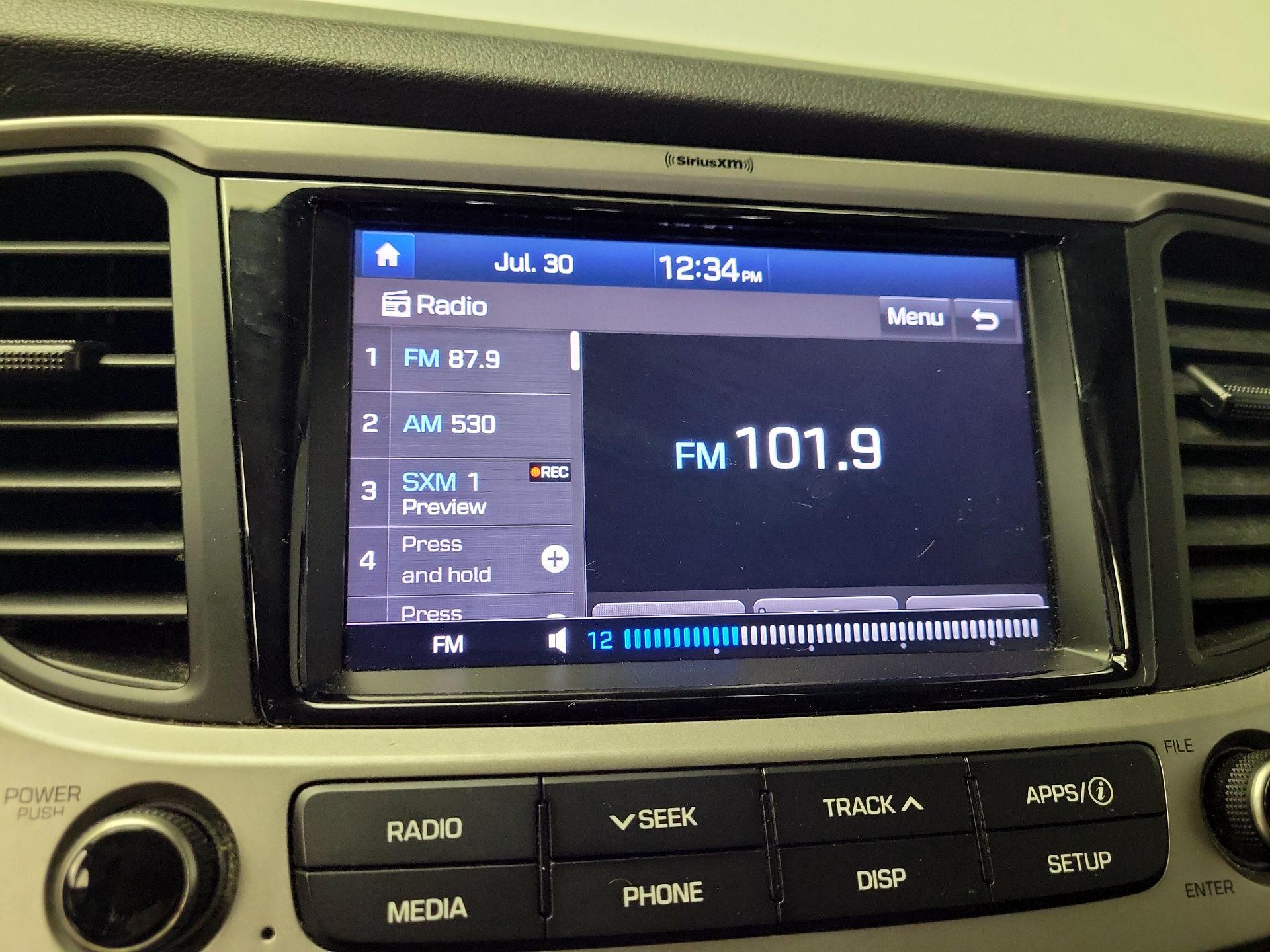 Thumbnail: 2019 Hyundai Accent - 15