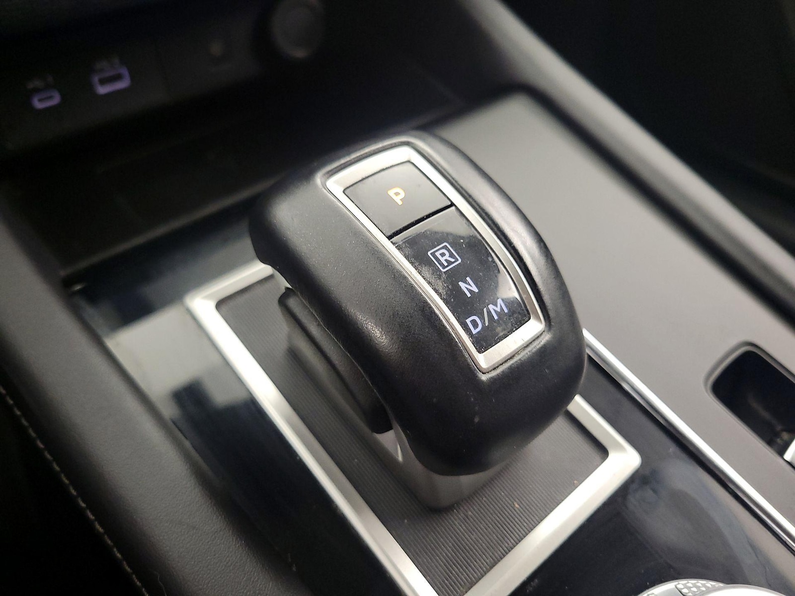 2024 Mitsubishi Outlander SE - Photo 16