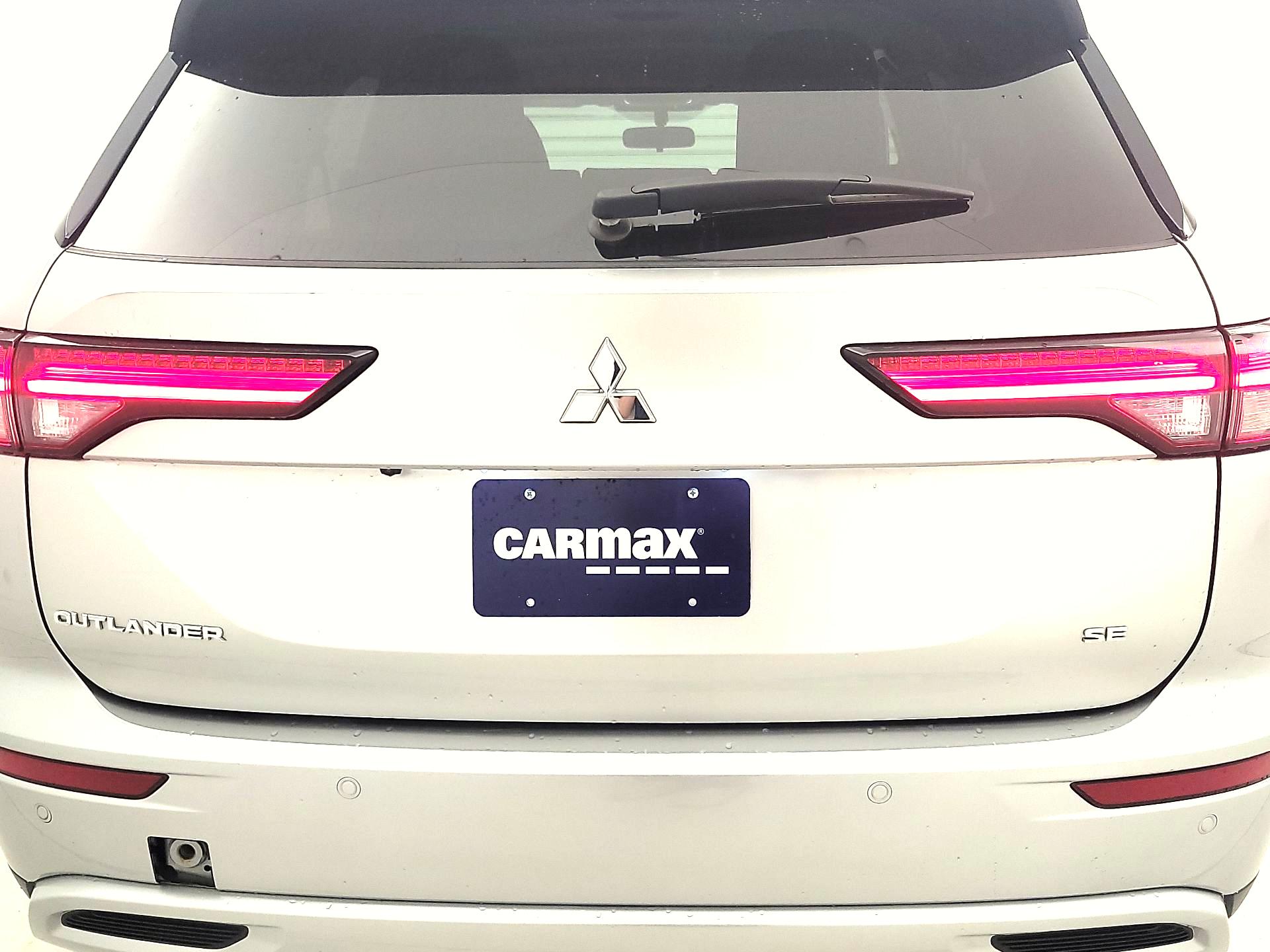 Thumbnail: 2024 Mitsubishi Outlander - 6