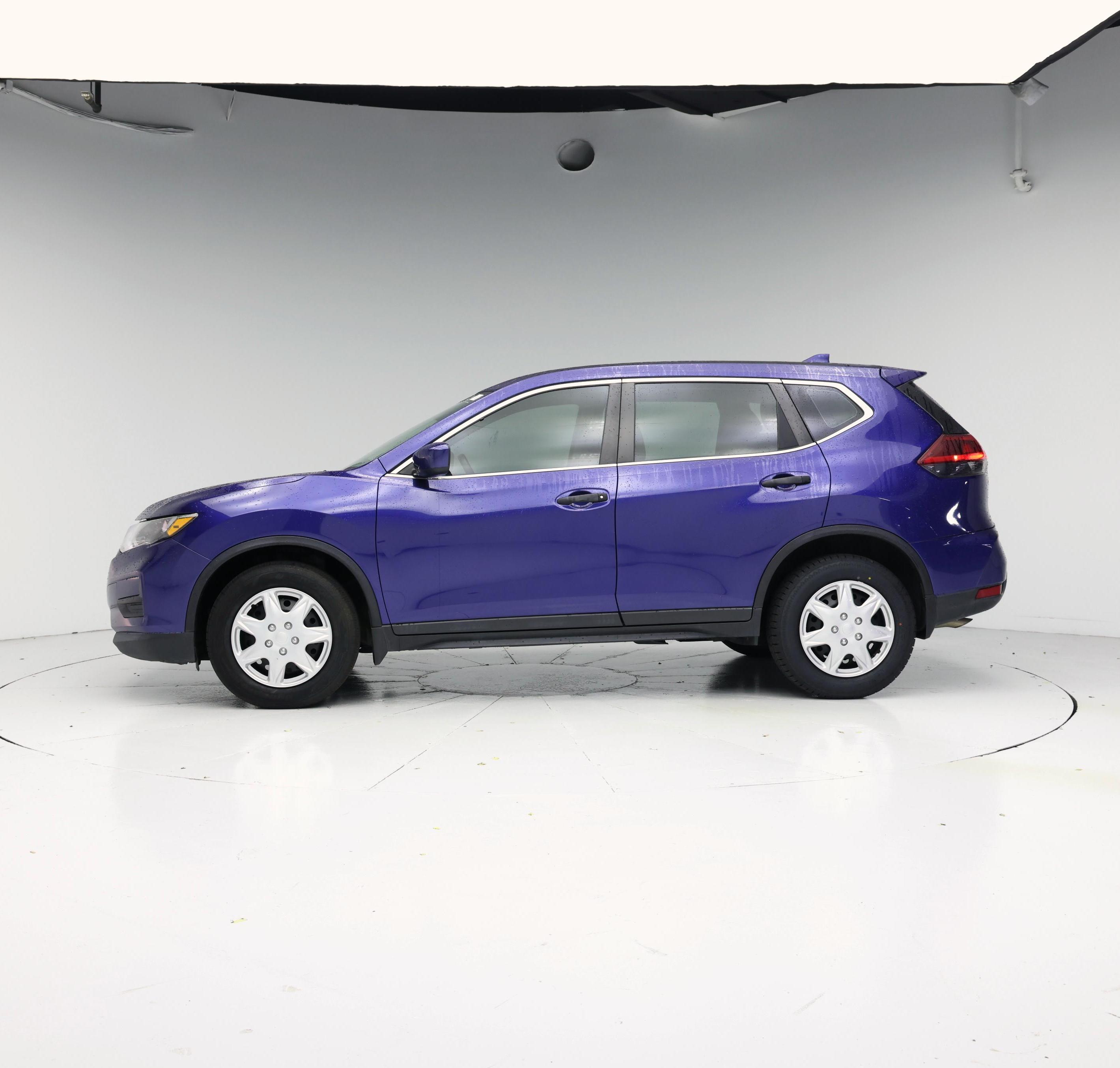 Thumbnail: 2020 Nissan Rogue - 3
