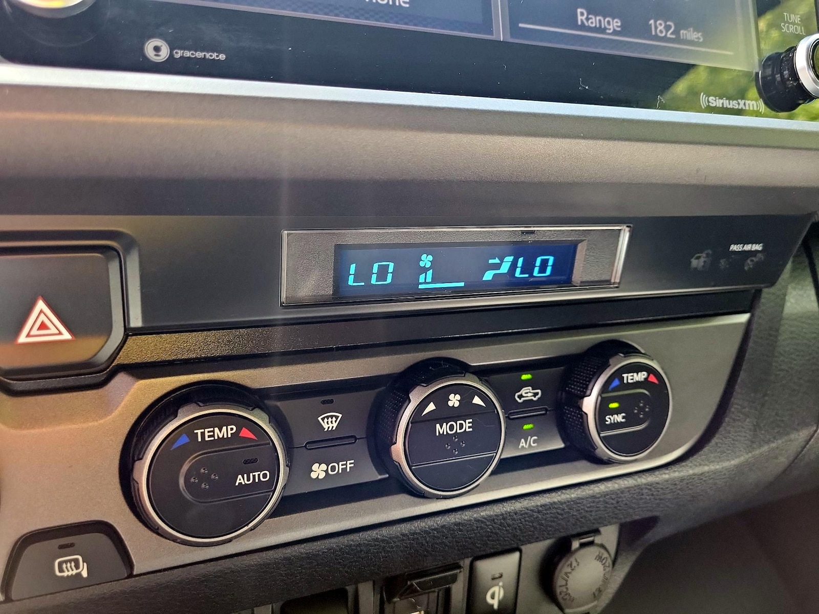 2022 Toyota Tacoma TRD Off Road - Photo 17