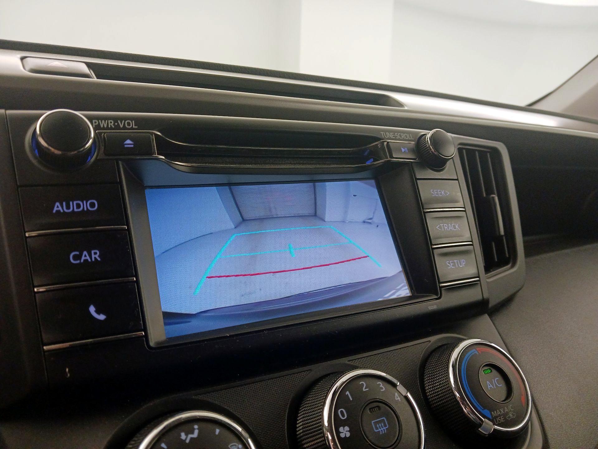 Thumbnail: 2017 Toyota RAV4 - 14