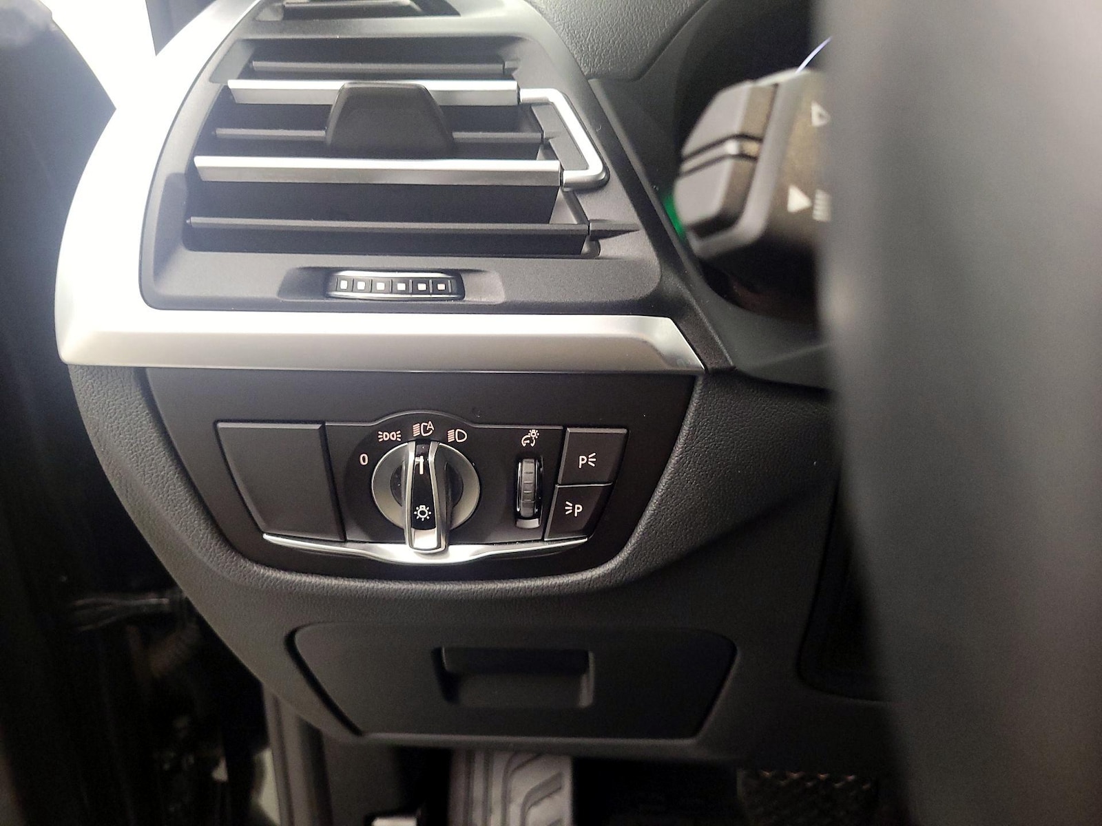 2022 BMW X3 30i - Photo 12