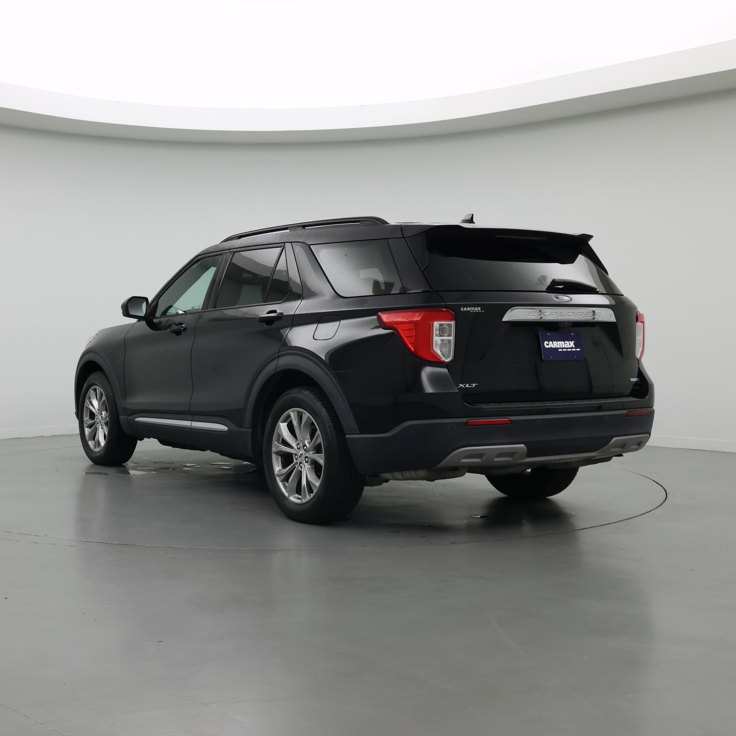 Thumbnail: 2020 Ford Explorer - 2