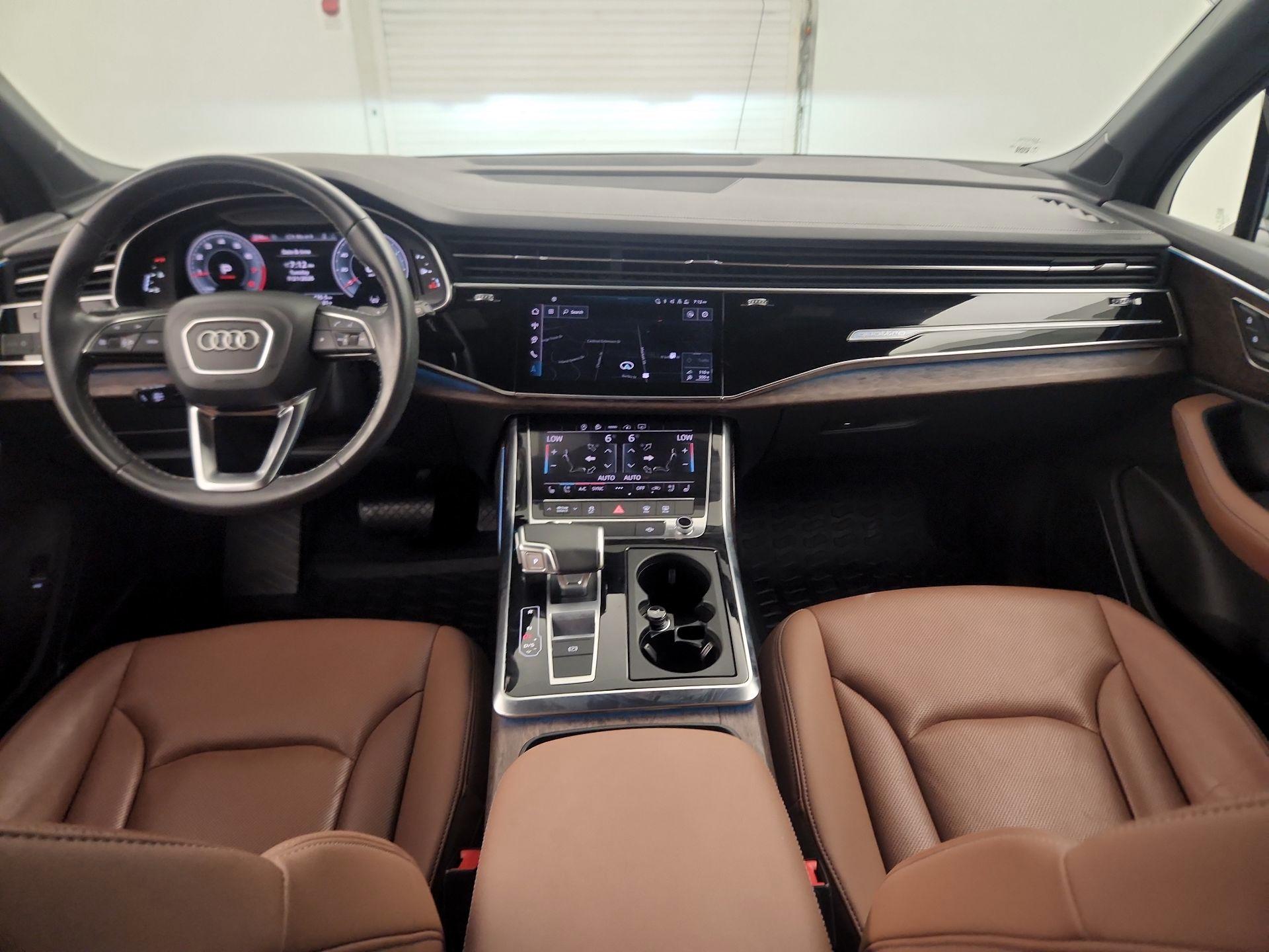Thumbnail: 2025 Audi Q7 - 9
