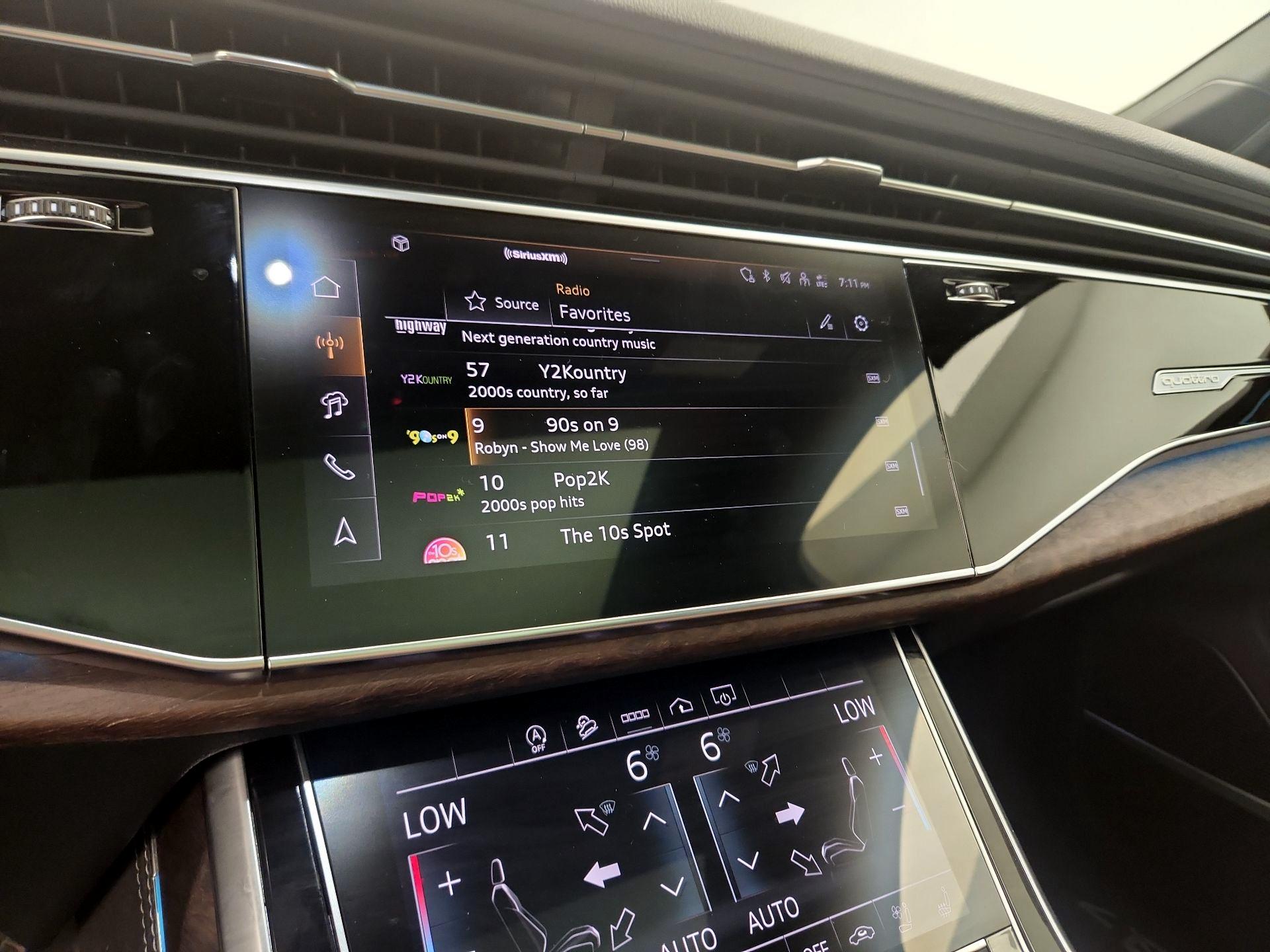 Thumbnail: 2025 Audi Q7 - 16