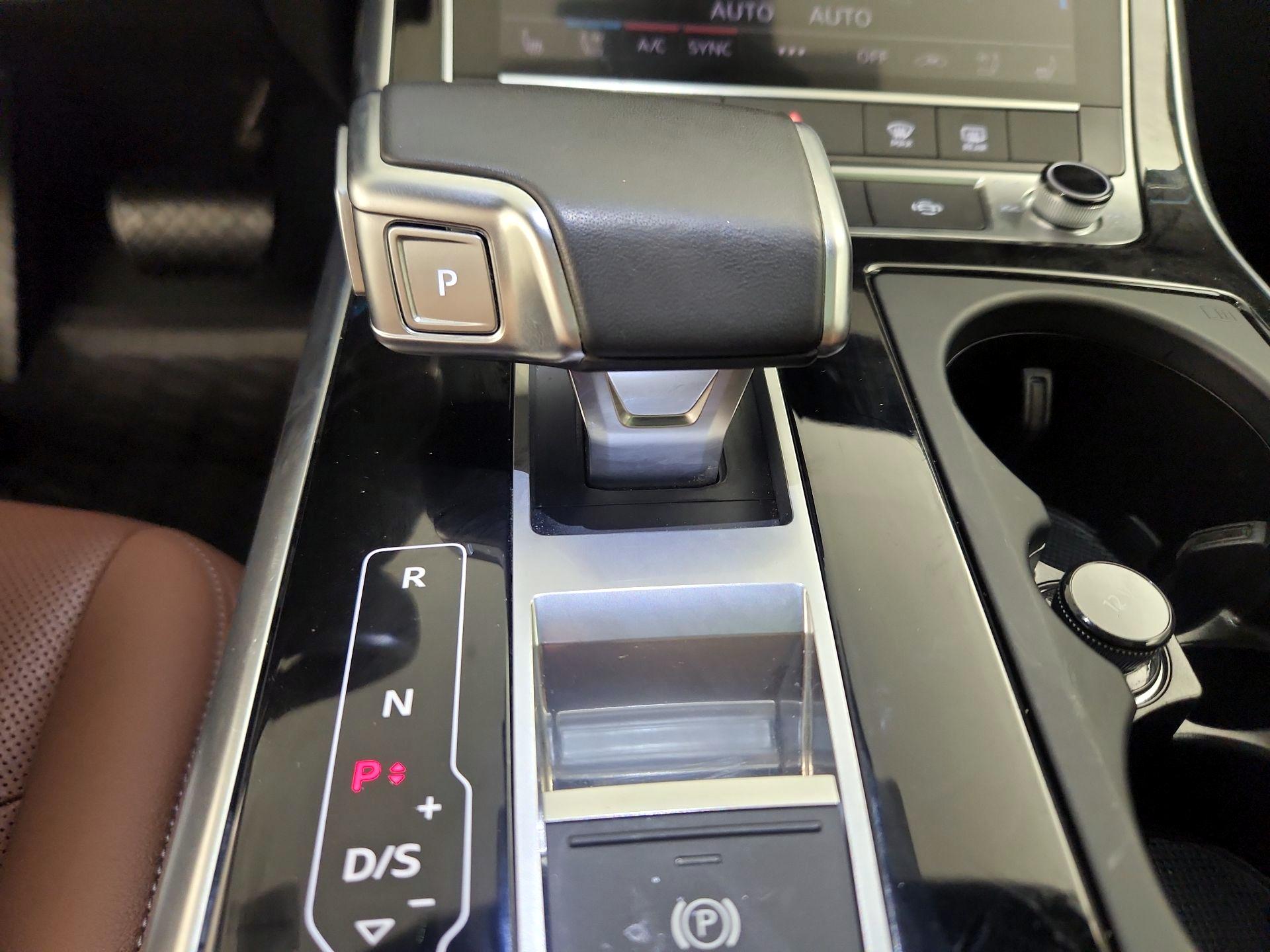 Thumbnail: 2025 Audi Q7 - 18