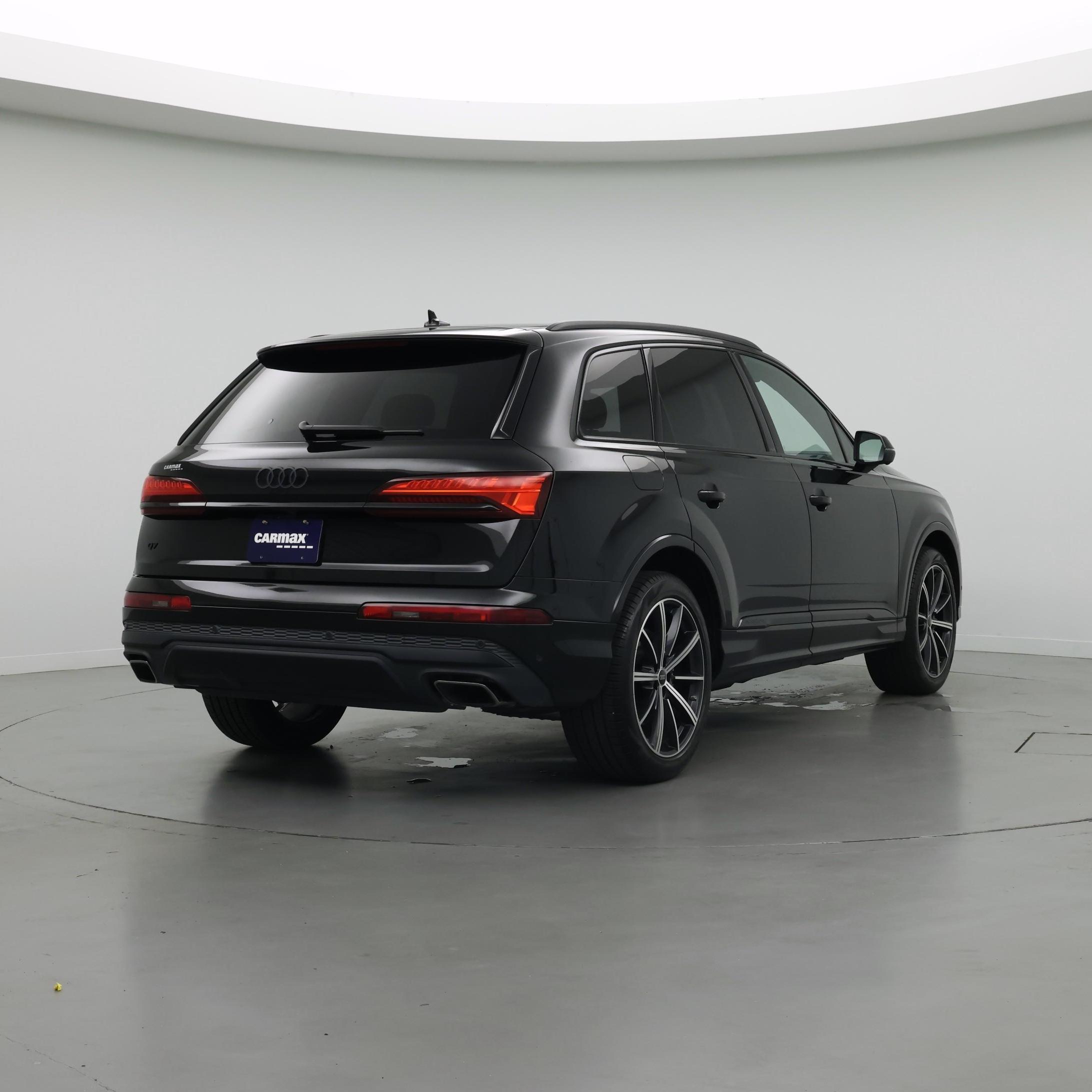 Thumbnail: 2025 Audi Q7 - 8