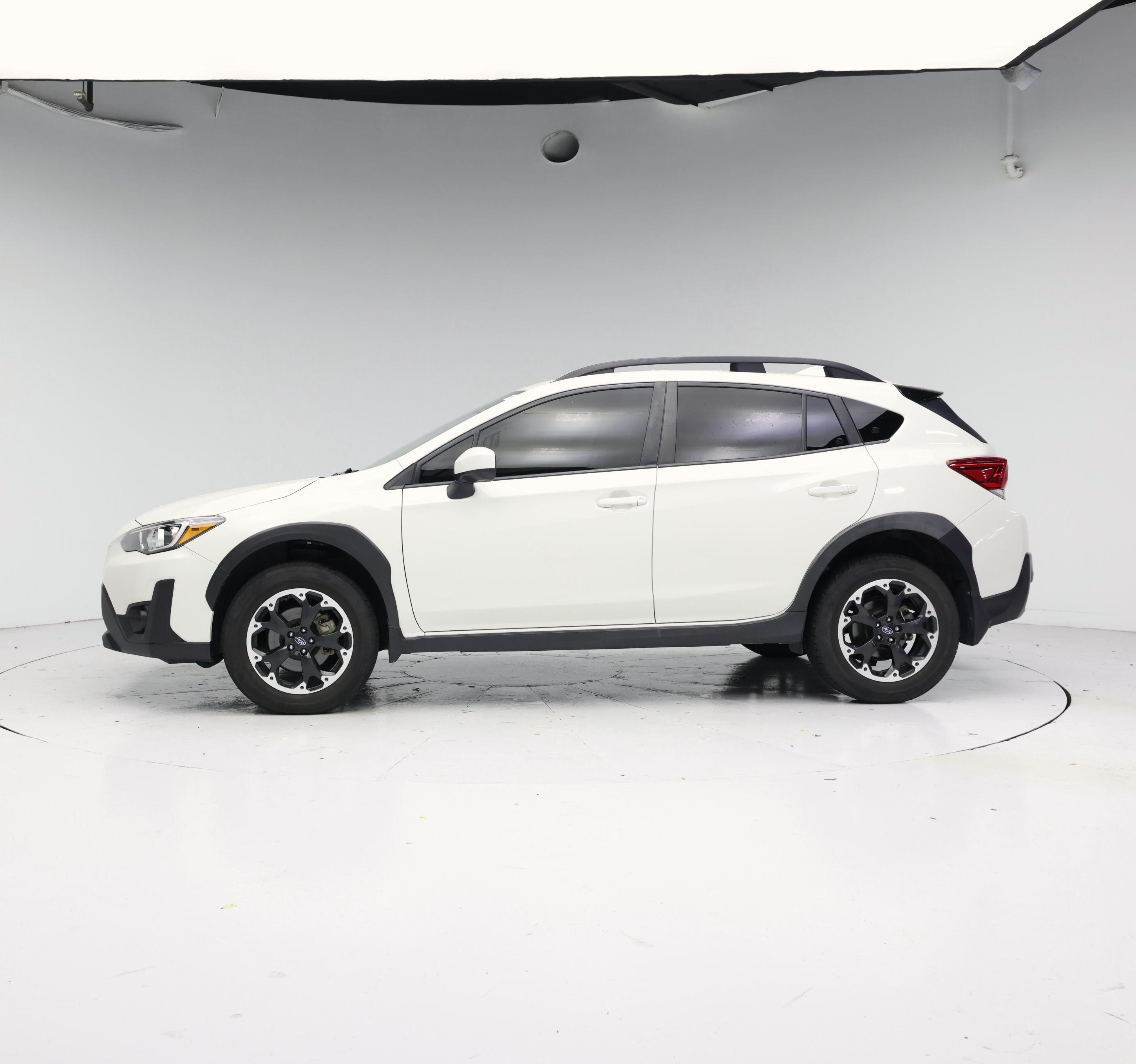 Thumbnail: 2021 Subaru Crosstrek - 3