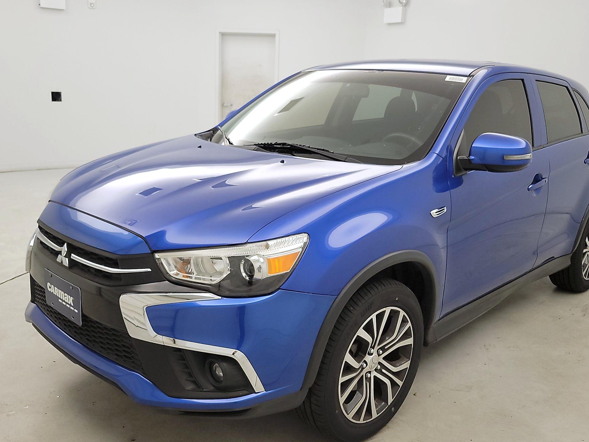 Thumbnail: 2019 Mitsubishi Outlander Sport - 3