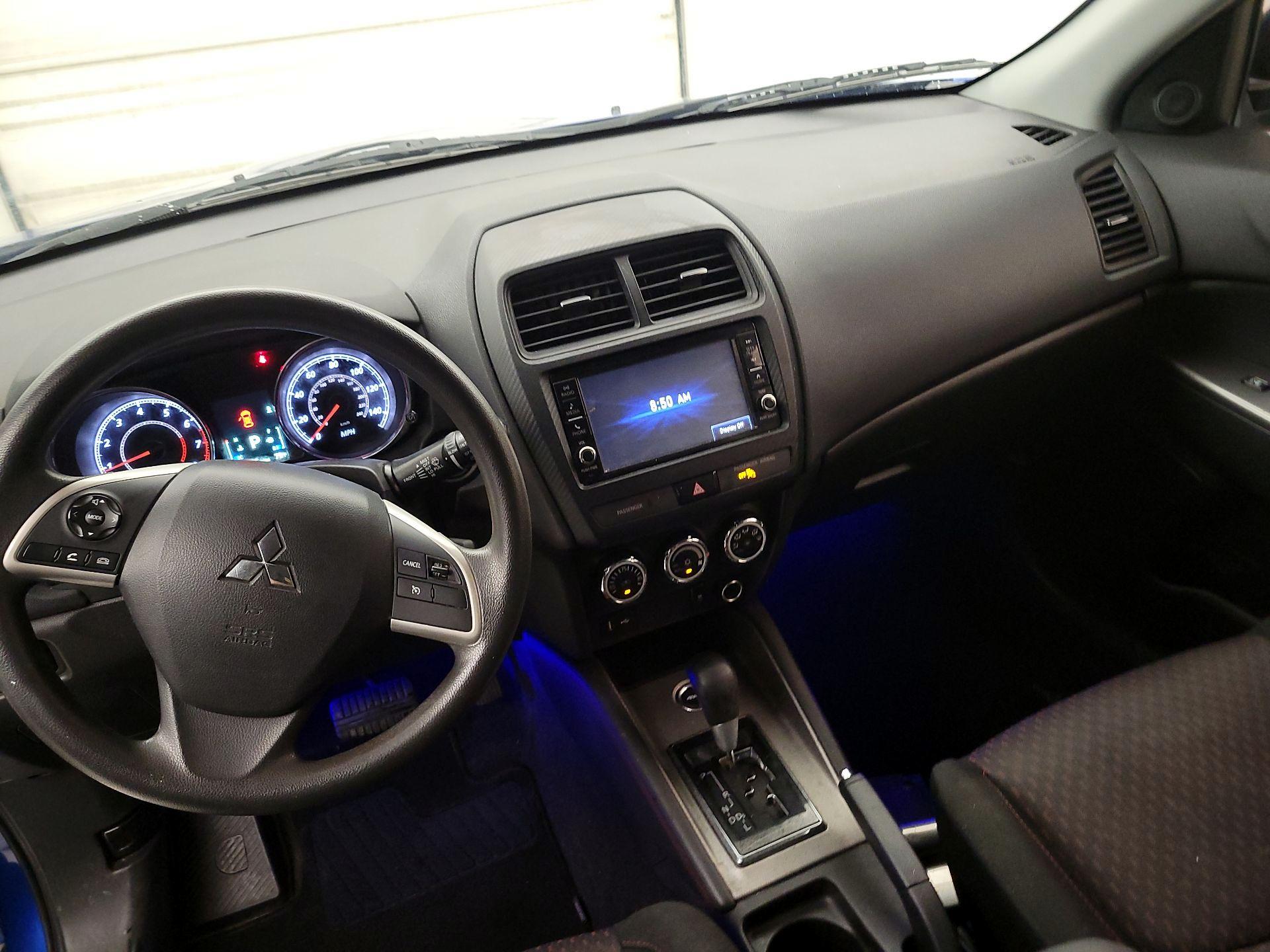 Thumbnail: 2019 Mitsubishi Outlander Sport - 8