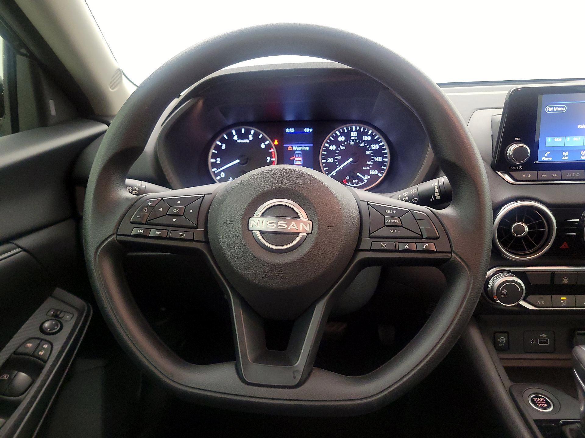 Thumbnail: 2025 Nissan Sentra - 10