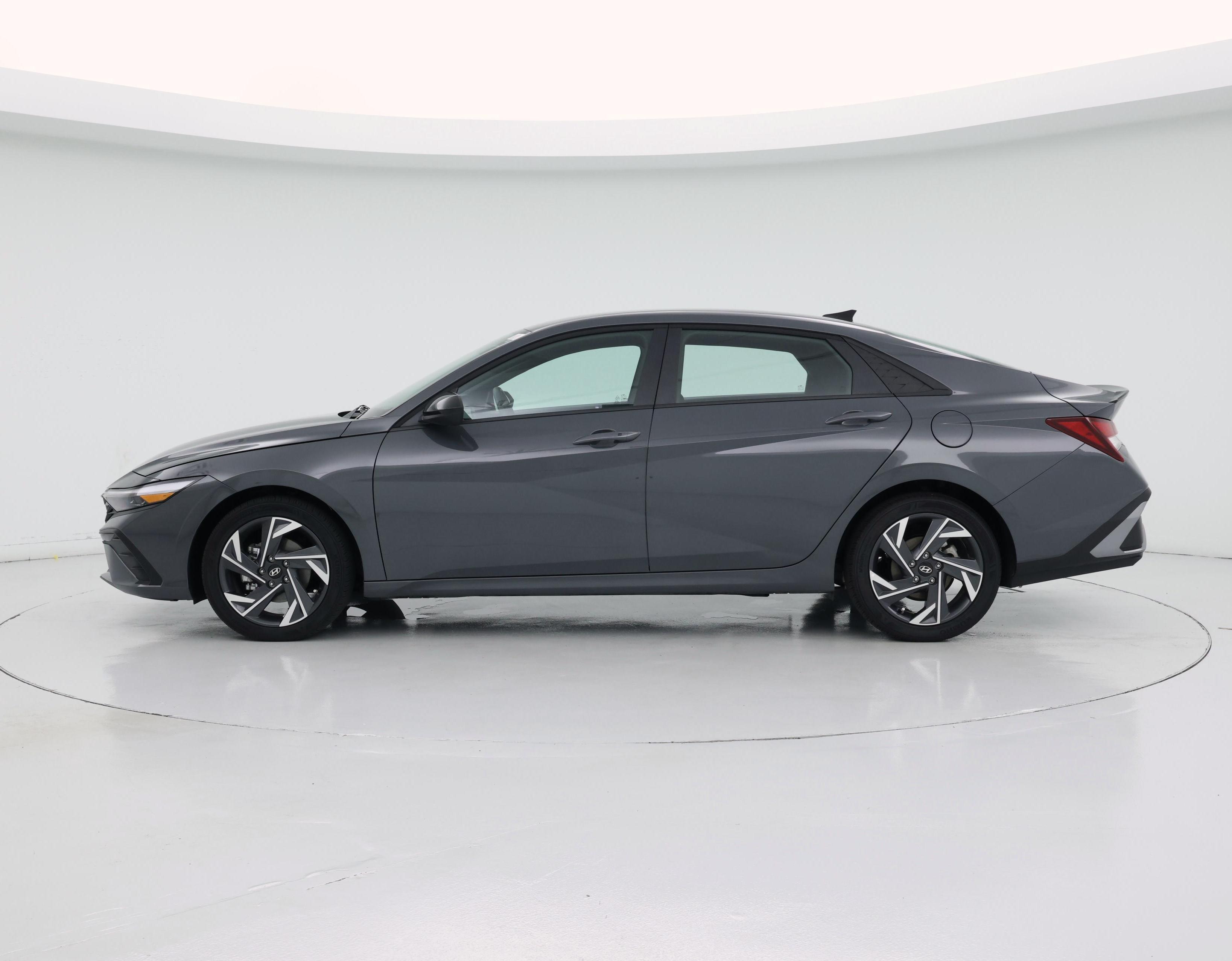 Thumbnail: 2025 Hyundai Elantra - 3