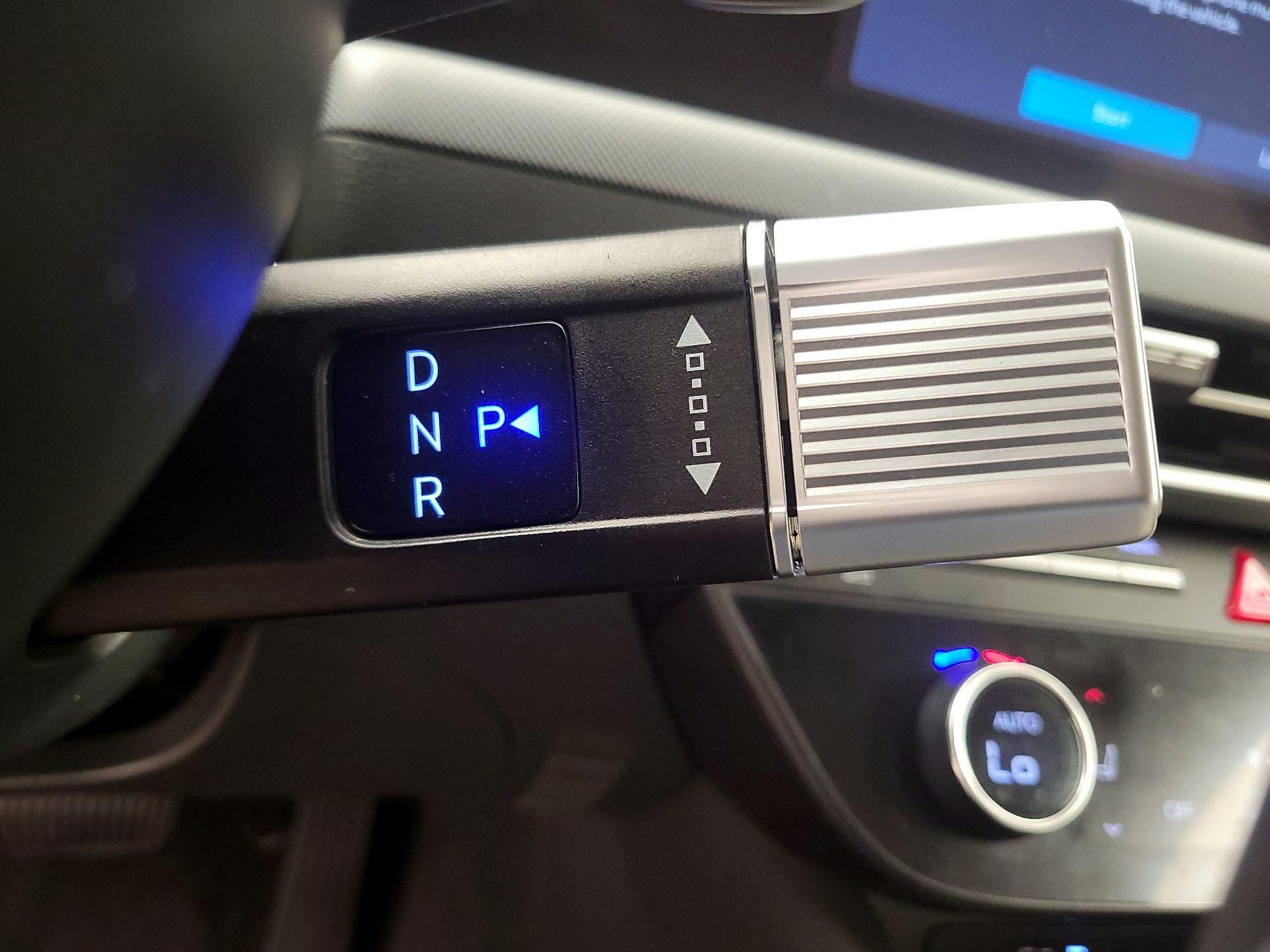 Thumbnail: 2024 Hyundai Sonata - 18