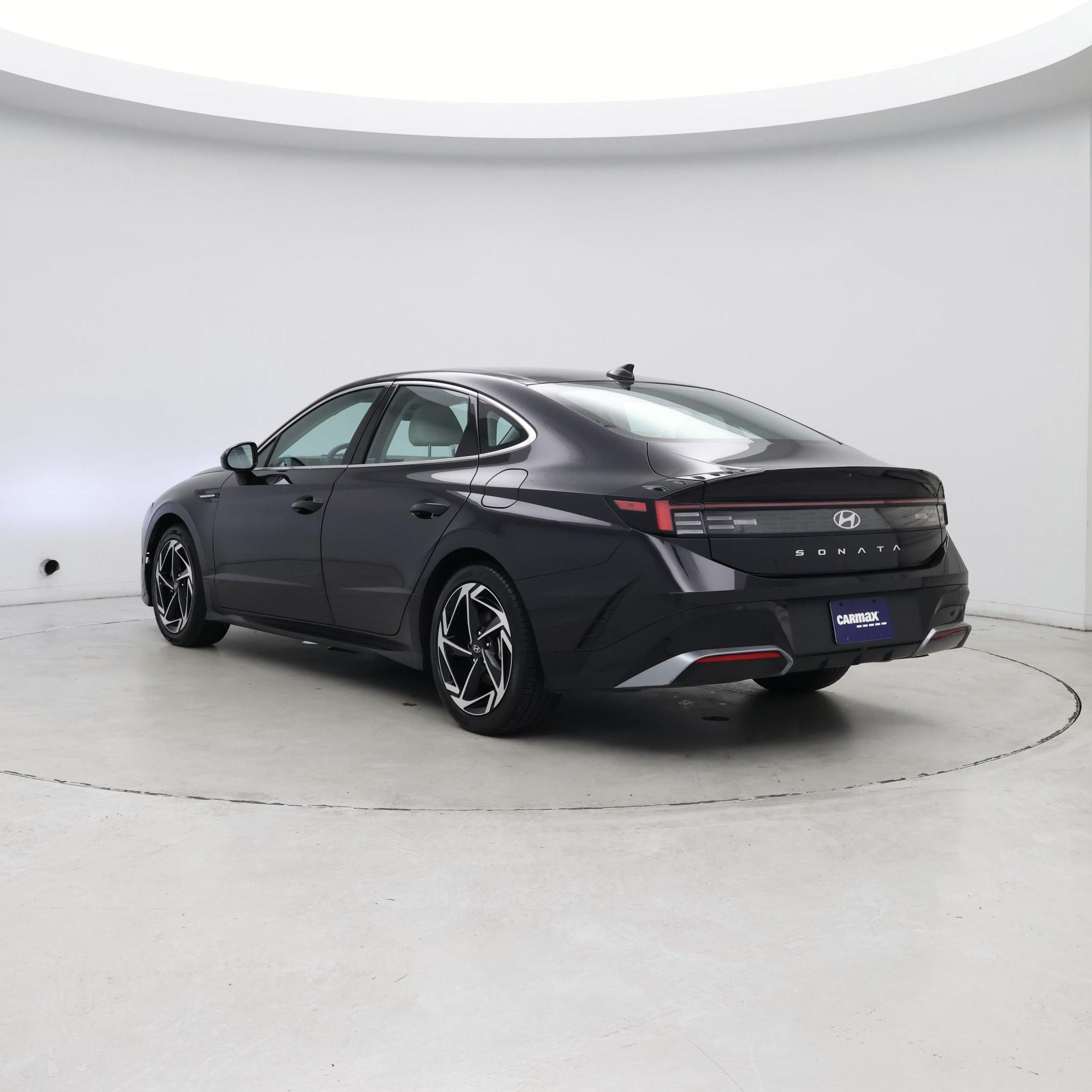 Thumbnail: 2024 Hyundai Sonata - 2