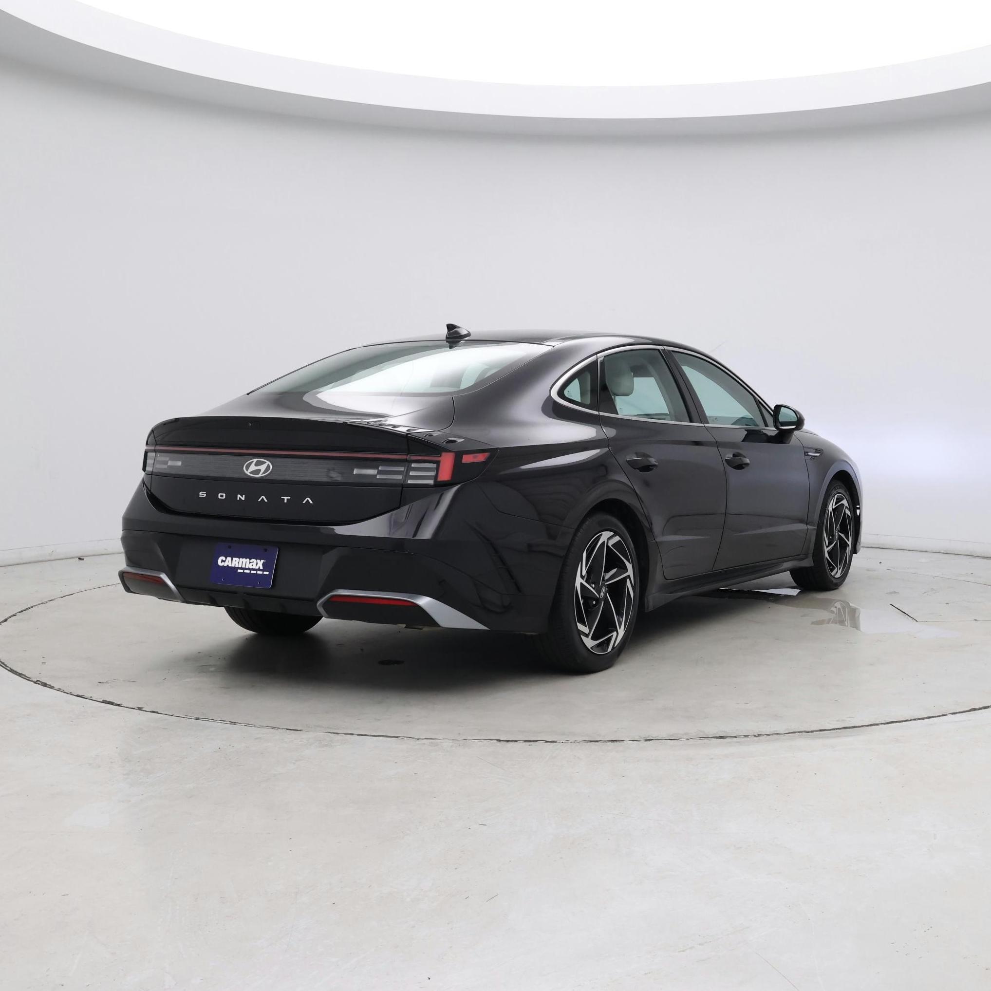 Thumbnail: 2024 Hyundai Sonata - 8