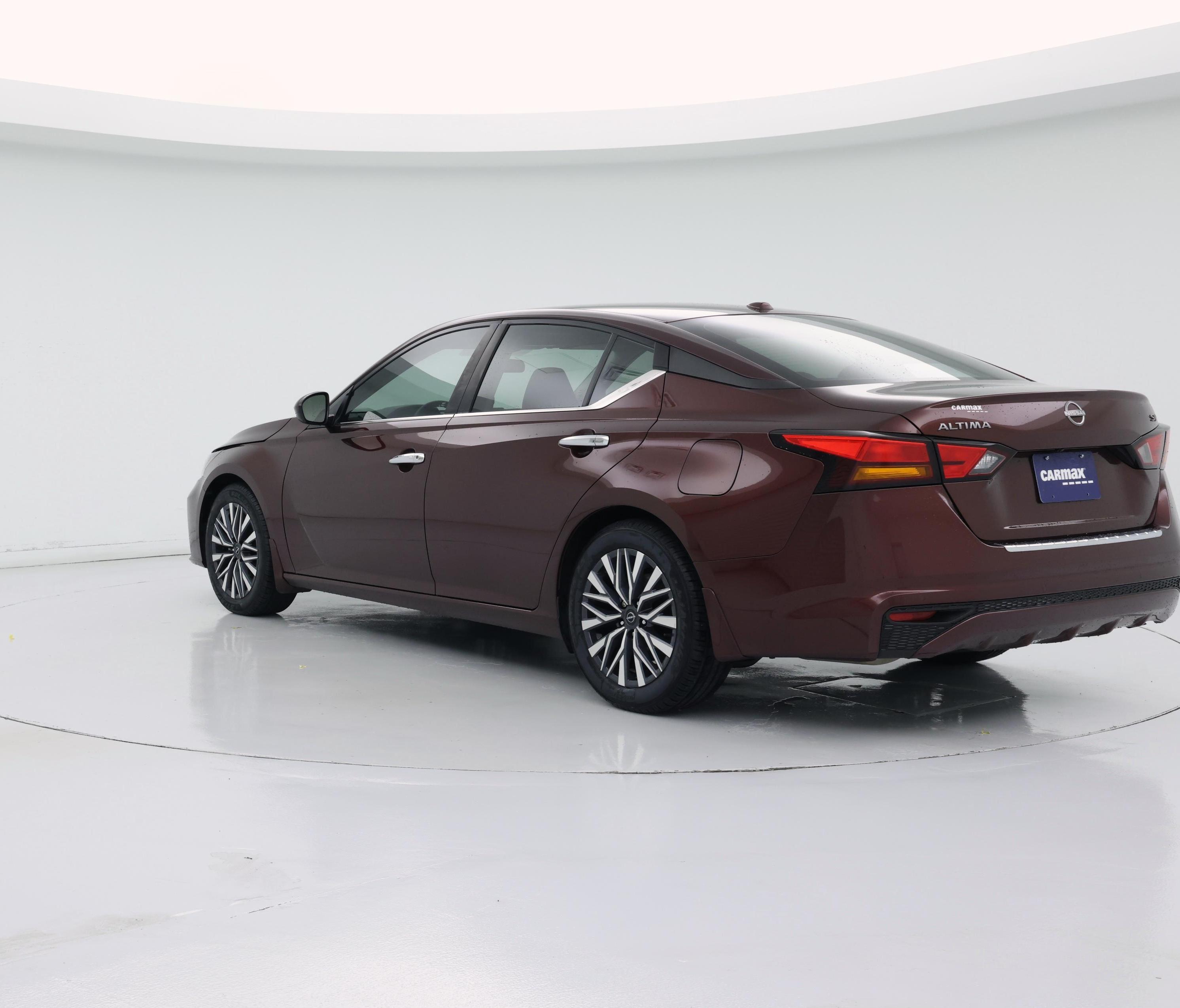 Thumbnail: 2023 Nissan Altima - 2