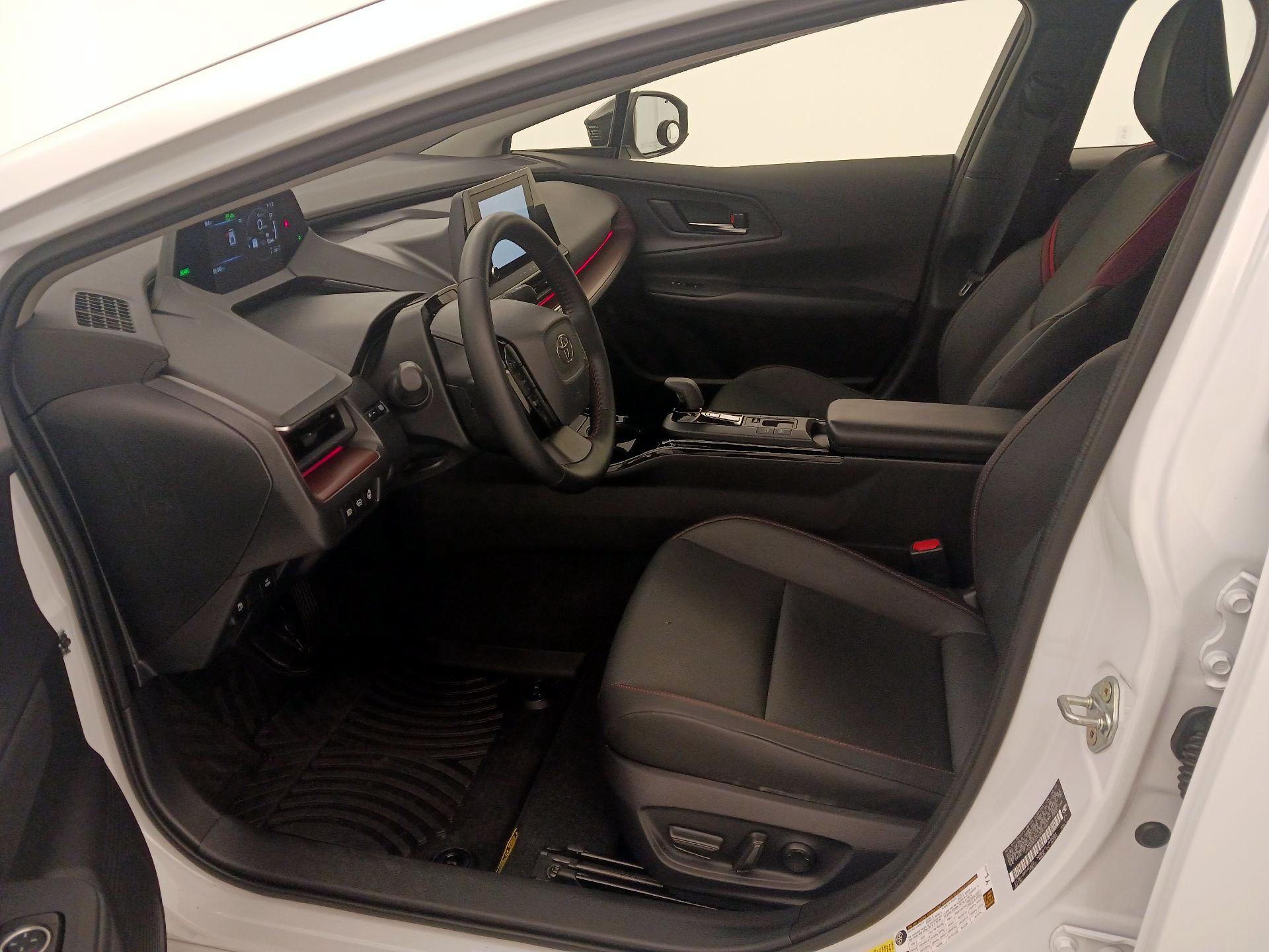 Thumbnail: 2025 Toyota Prius - 11