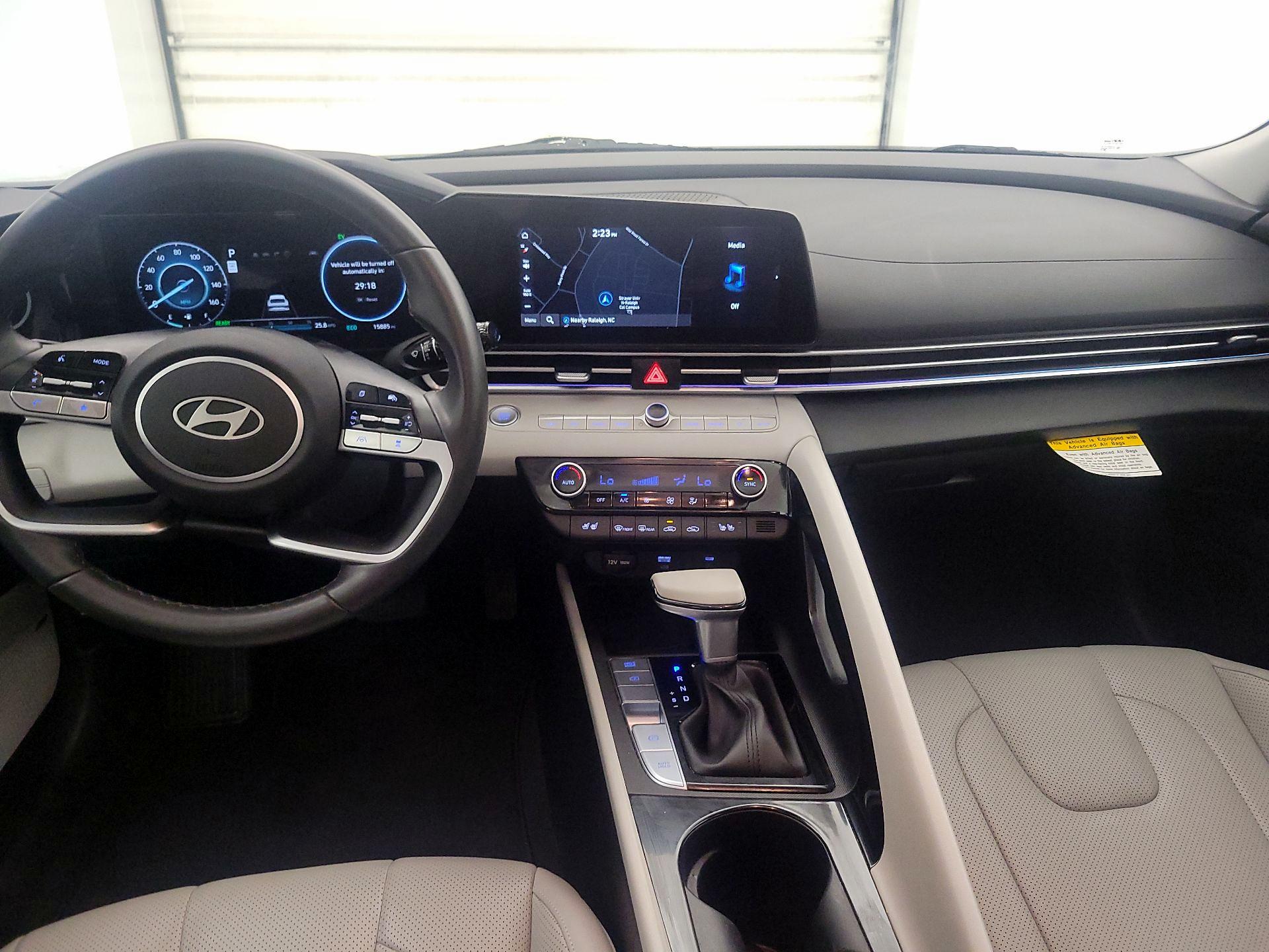 Thumbnail: 2025 Hyundai Elantra - 8
