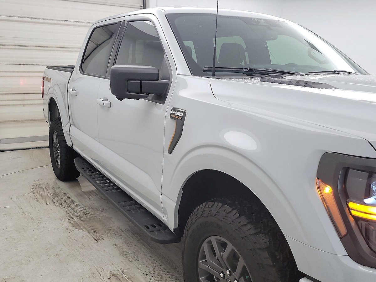 Featured vehicle