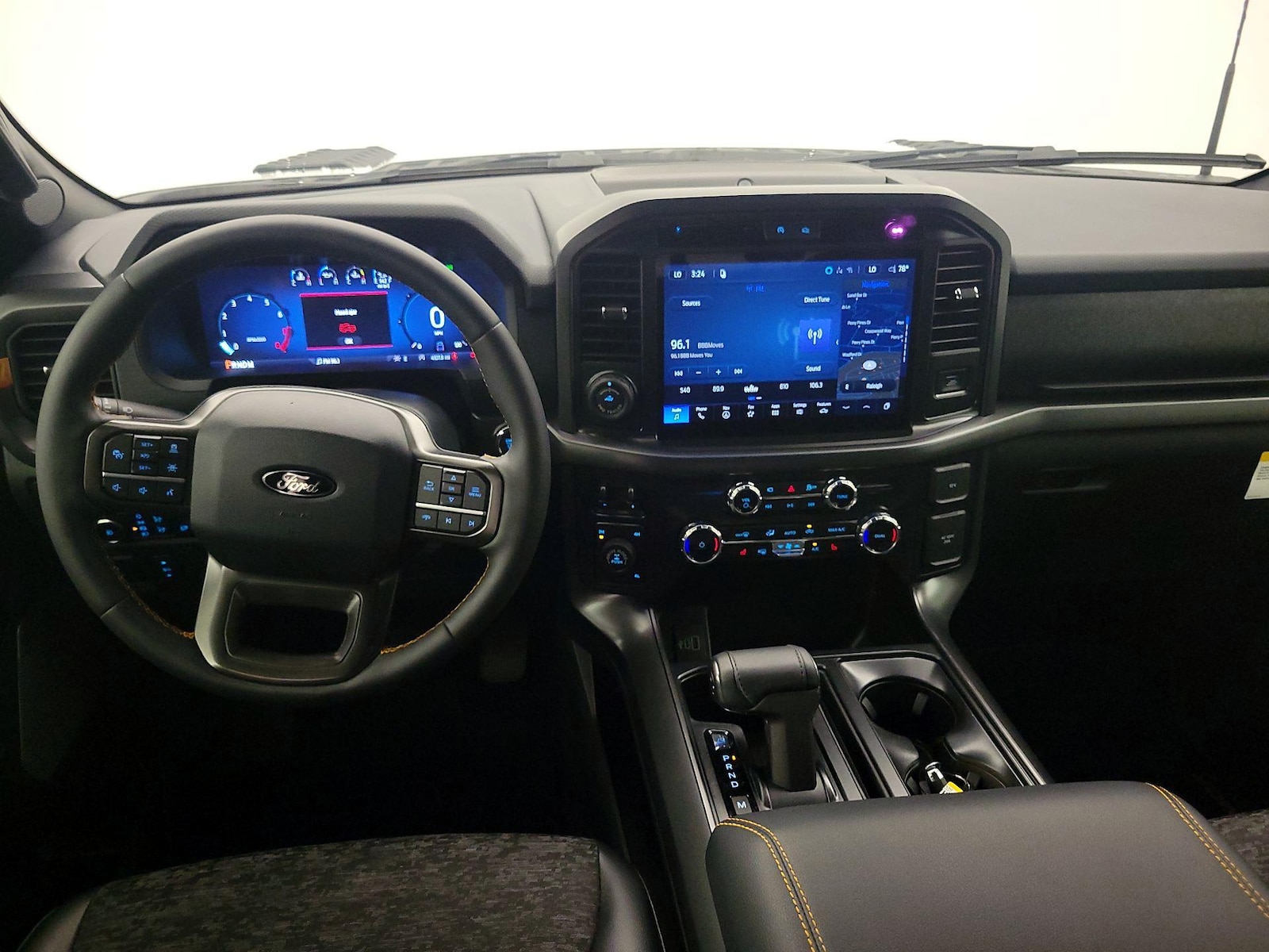 Apple CarPlay® & Android Auto™