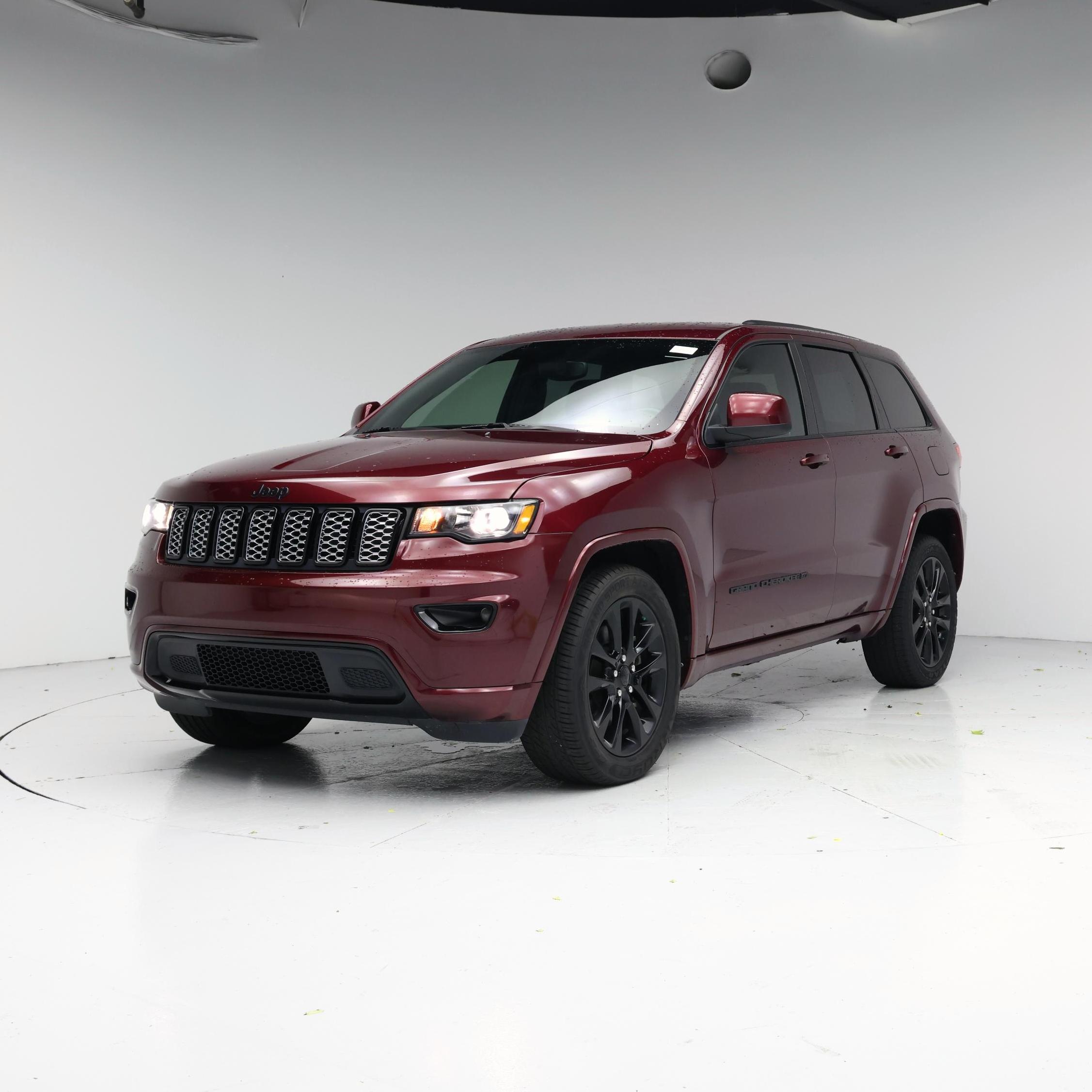 Thumbnail: 2022 Jeep Grand Cherokee - 4