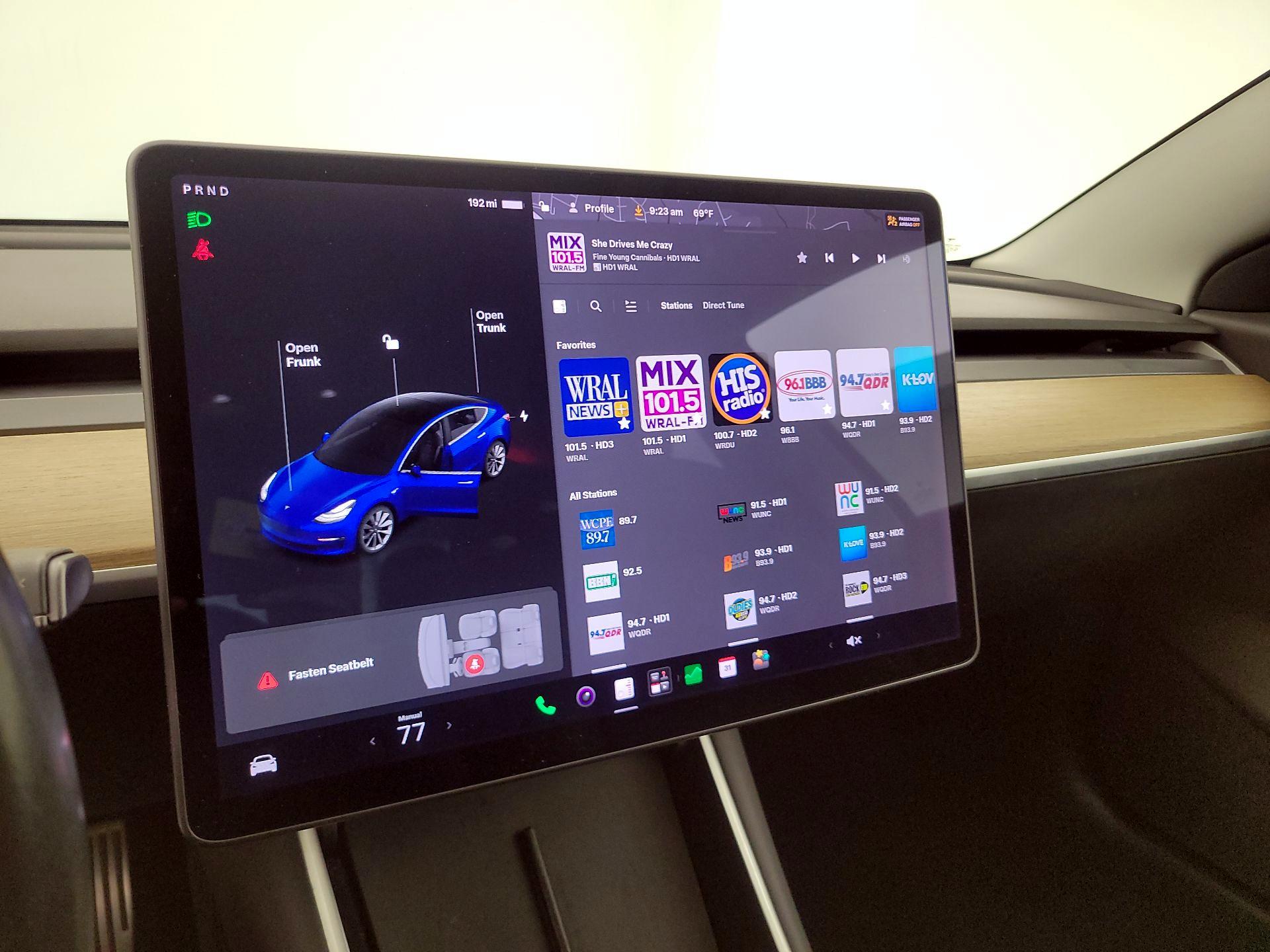 Thumbnail: 2019 Tesla Model 3 - 15