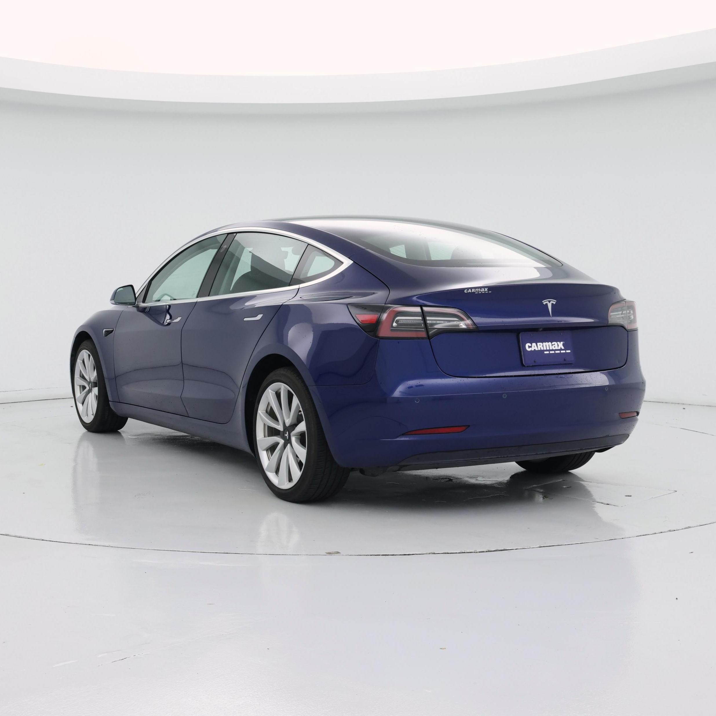 Thumbnail: 2019 Tesla Model 3 - 2