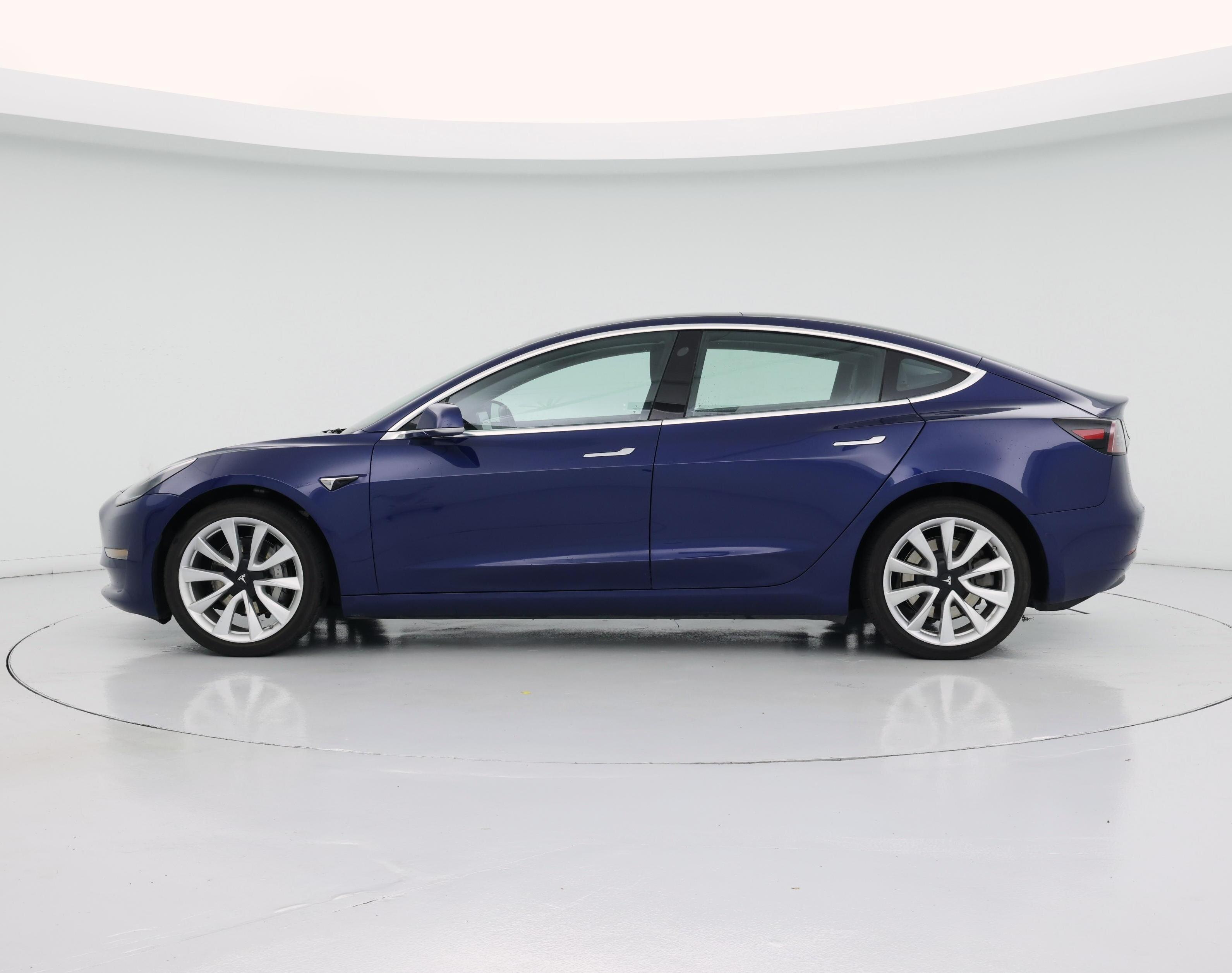 Thumbnail: 2019 Tesla Model 3 - 3