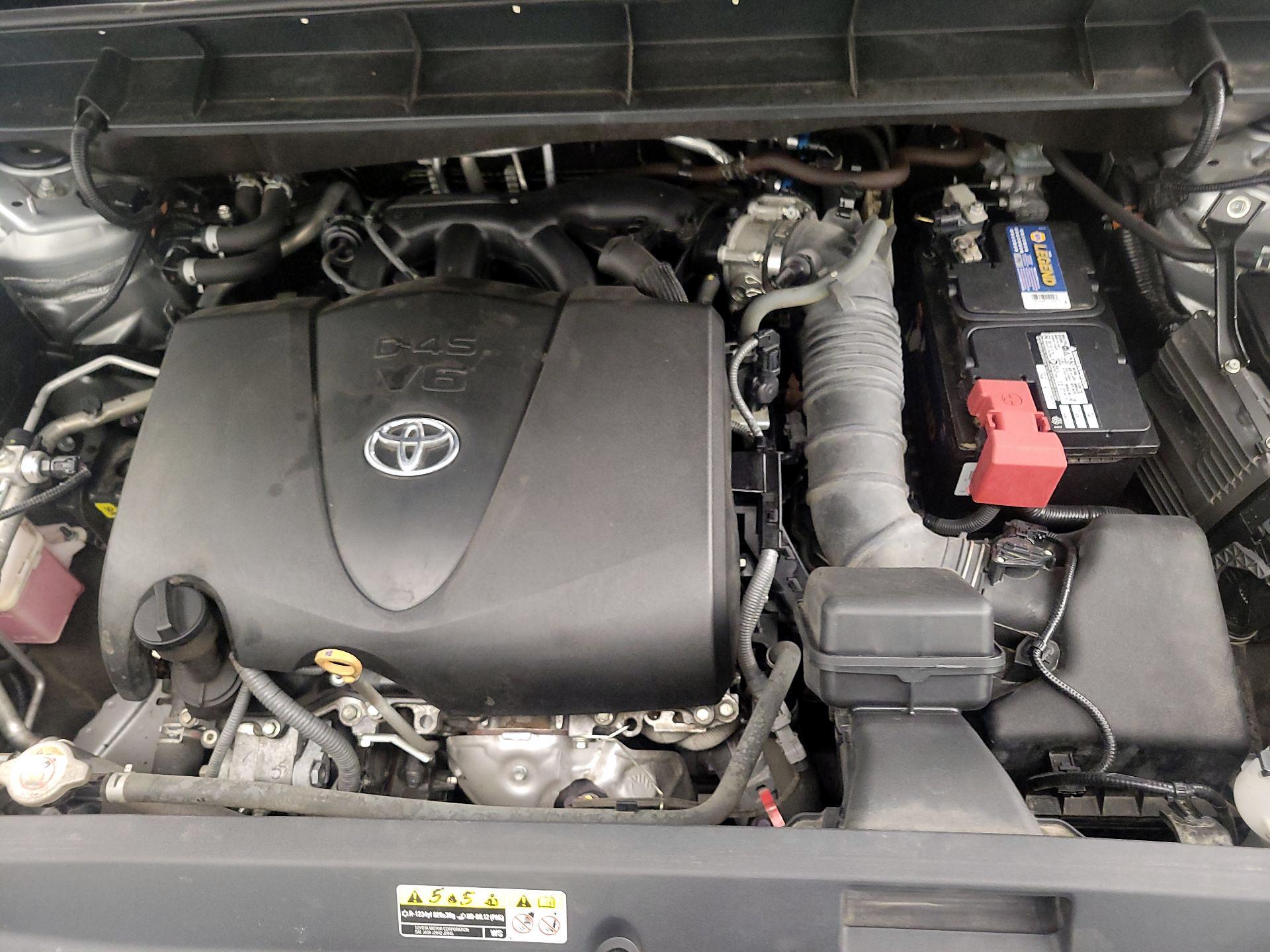 Thumbnail: 2020 Toyota Highlander - 20