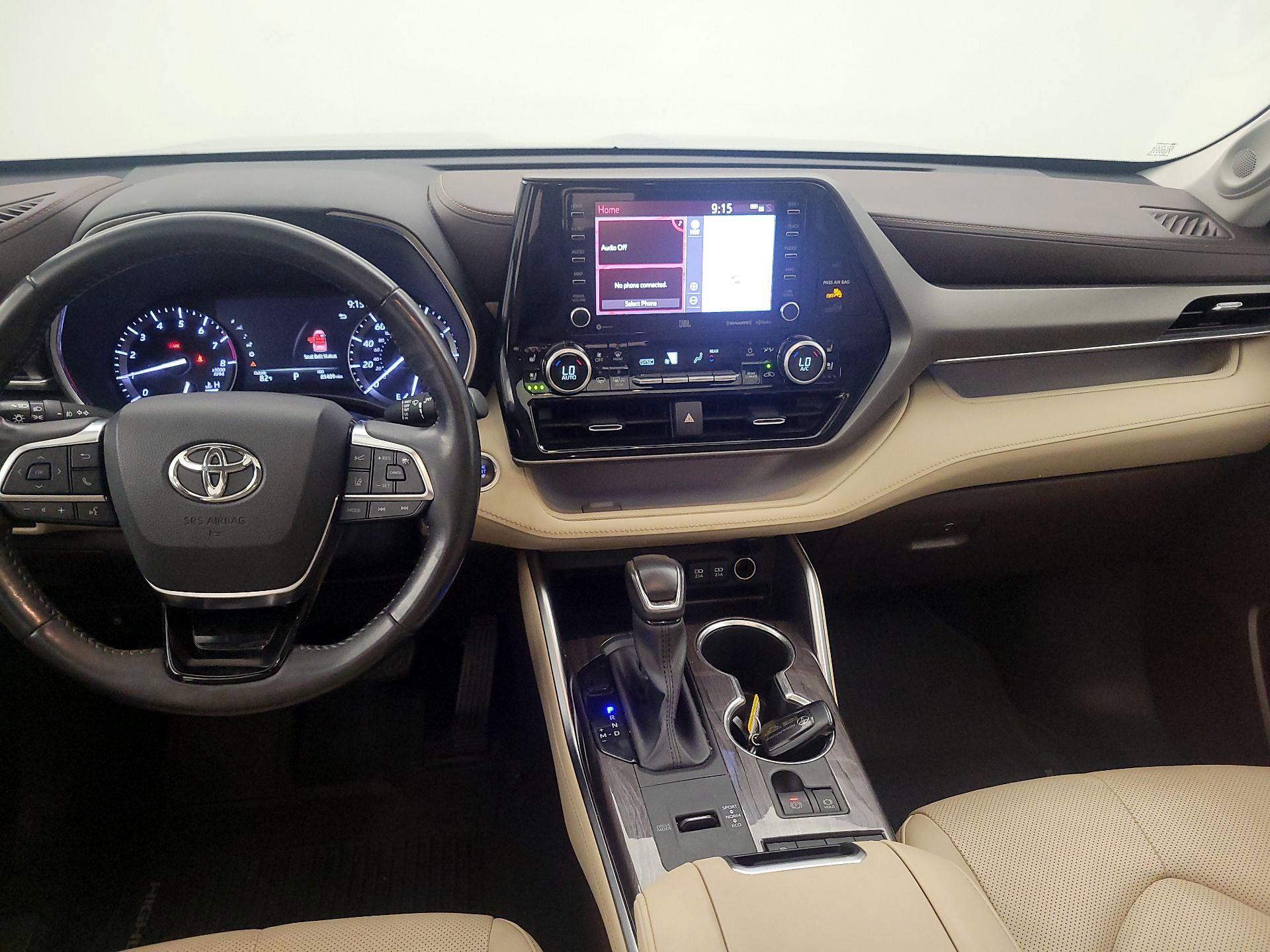 Thumbnail: 2020 Toyota Highlander - 8