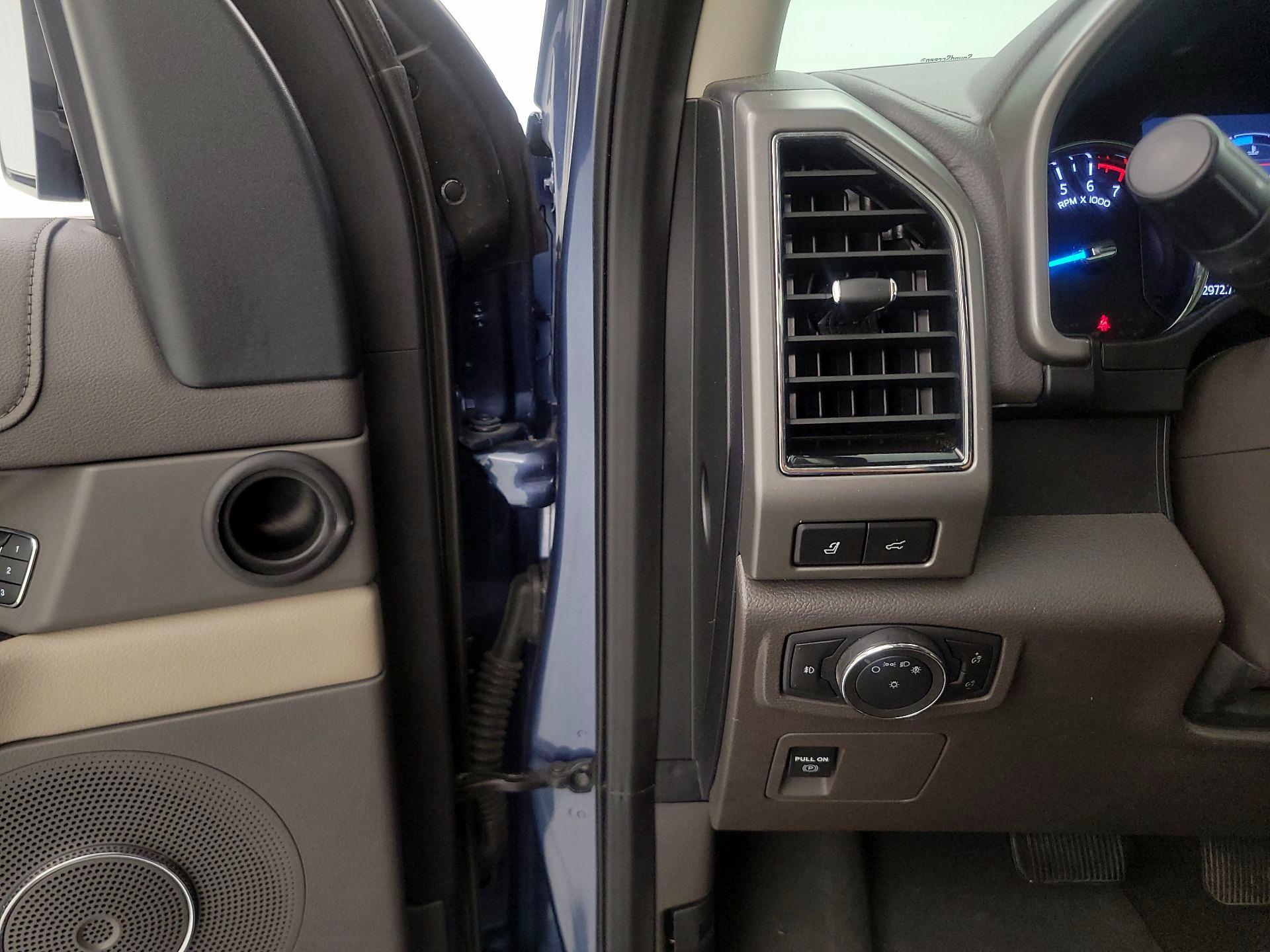 Thumbnail: 2020 Ford Expedition - 13