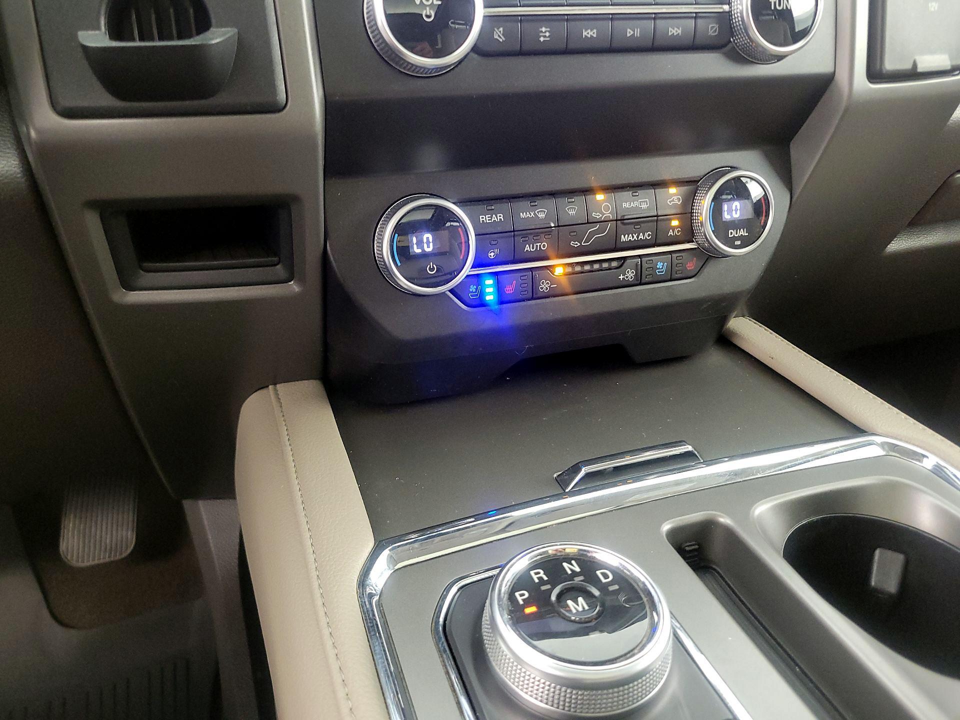 Thumbnail: 2020 Ford Expedition - 17