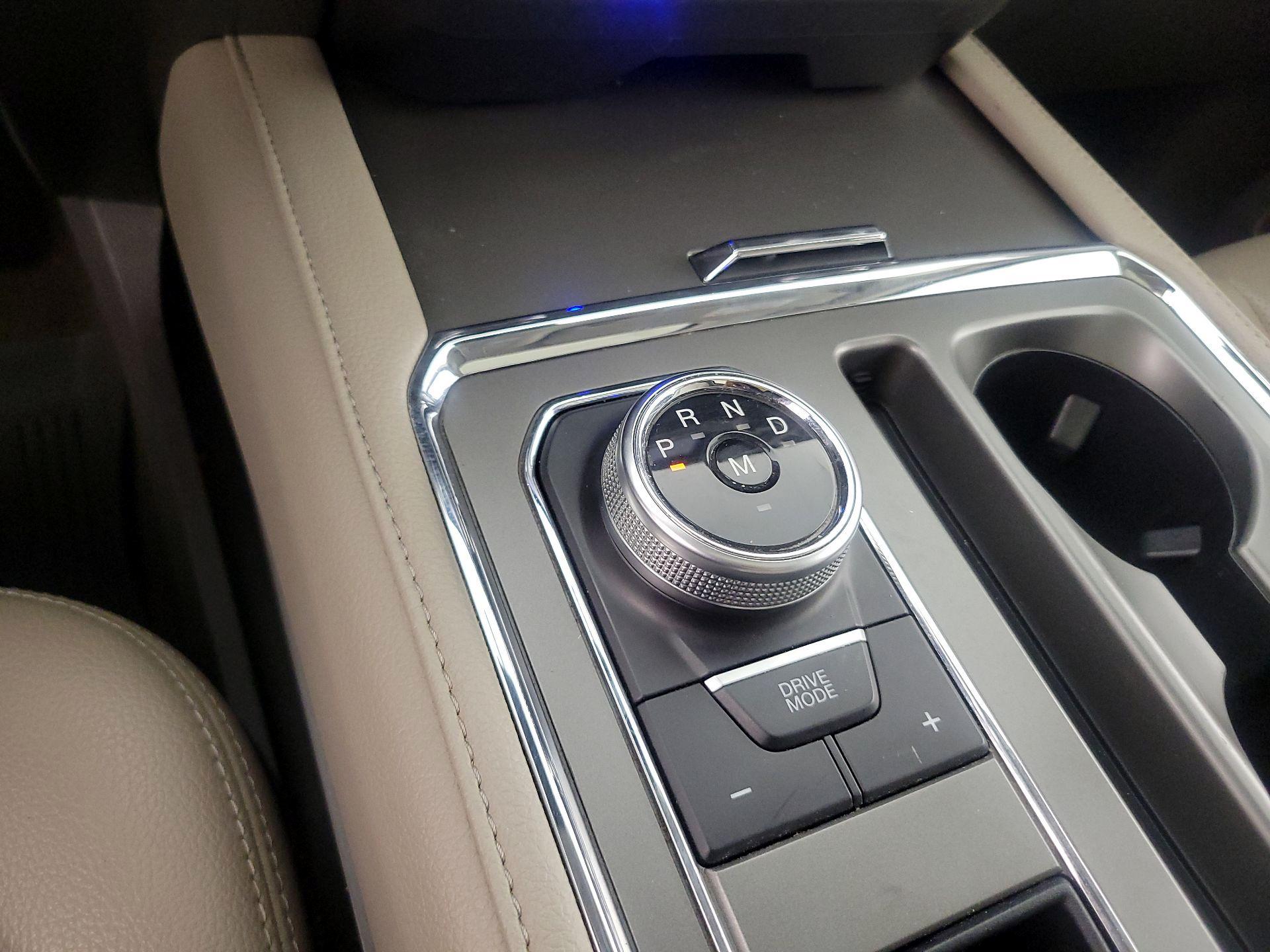 Thumbnail: 2020 Ford Expedition - 18